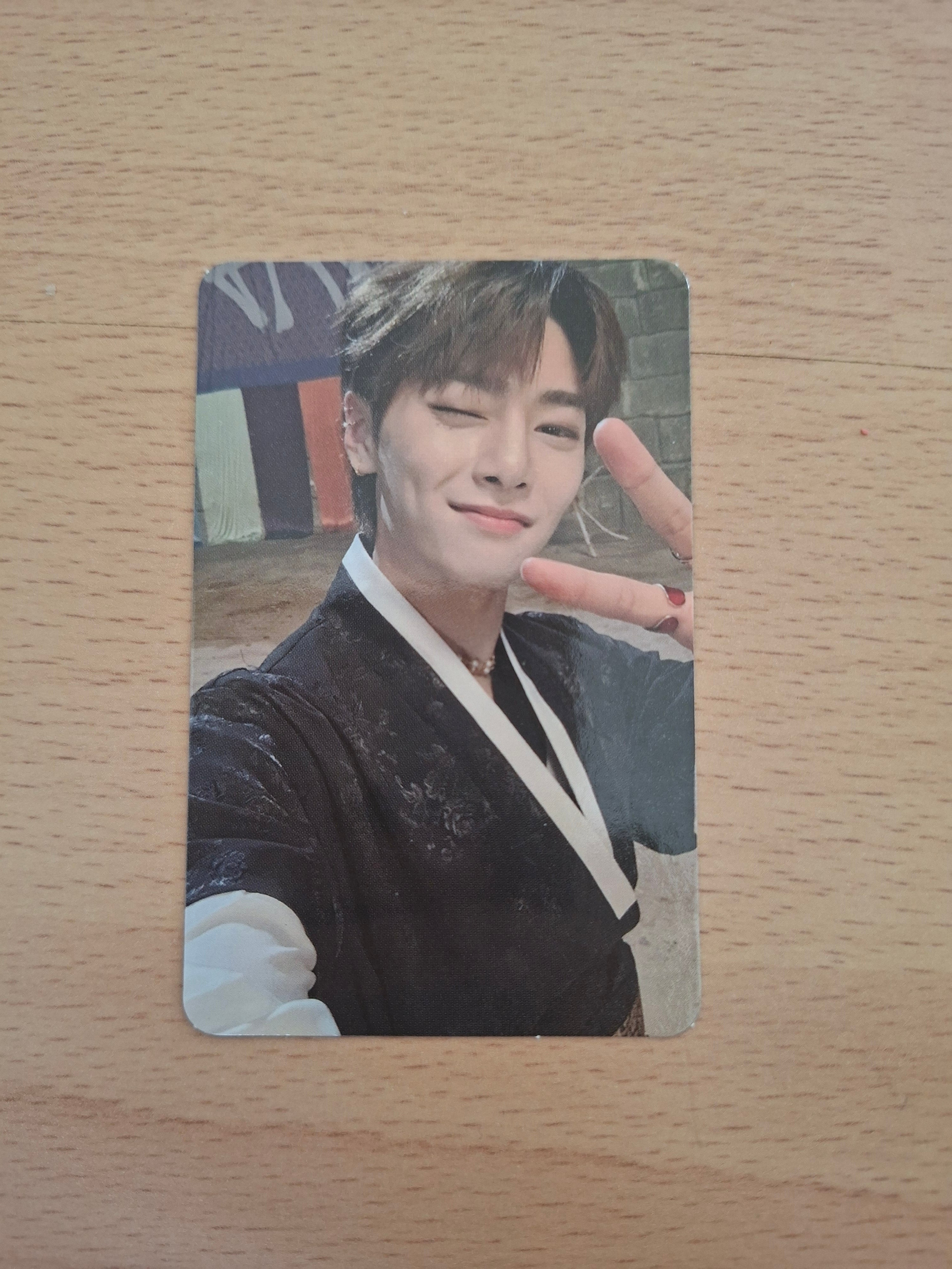 Stray Kids Noeasy Album Photocards