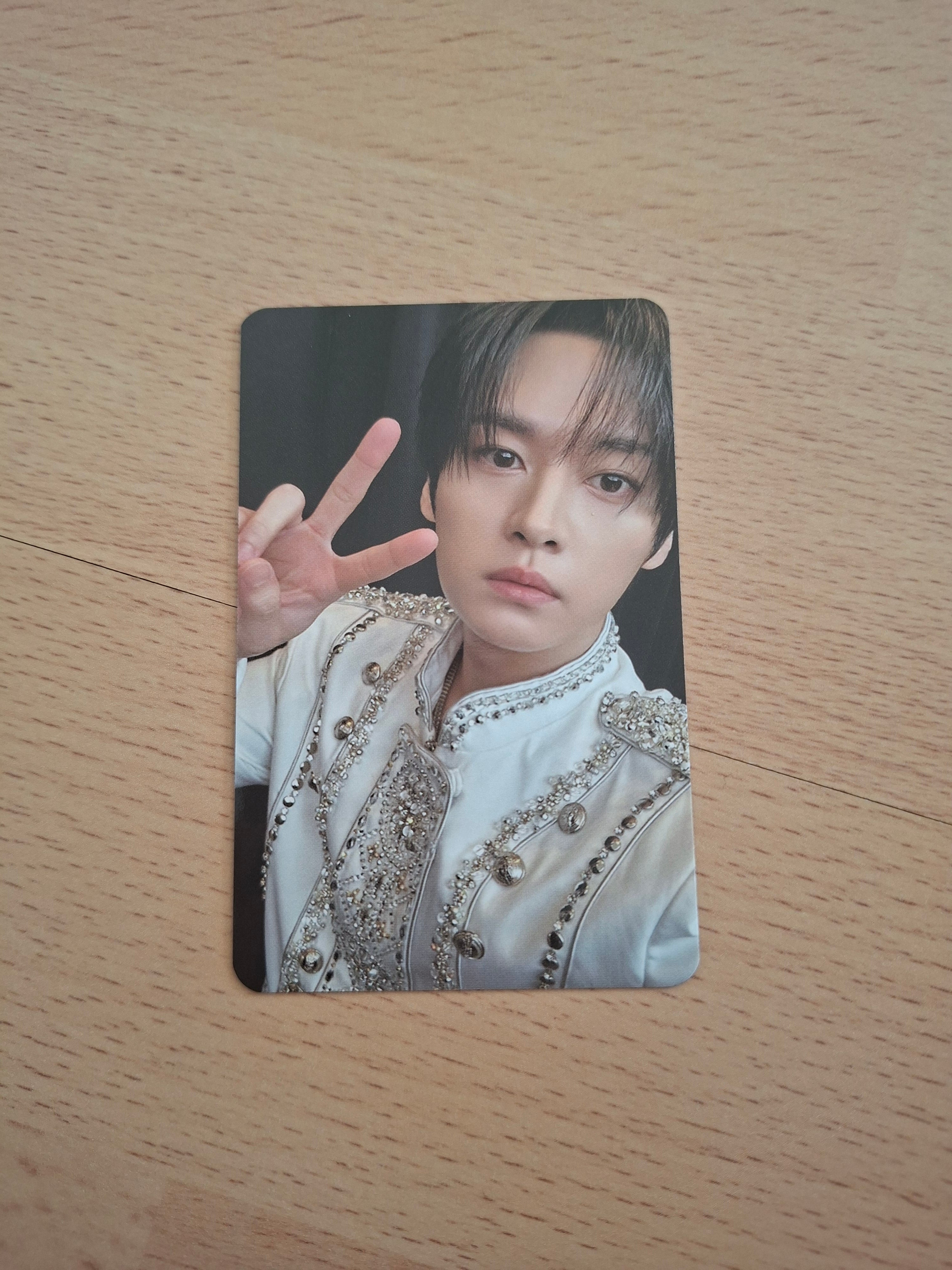 Stray Kids Dominate Experience CGV Photocards