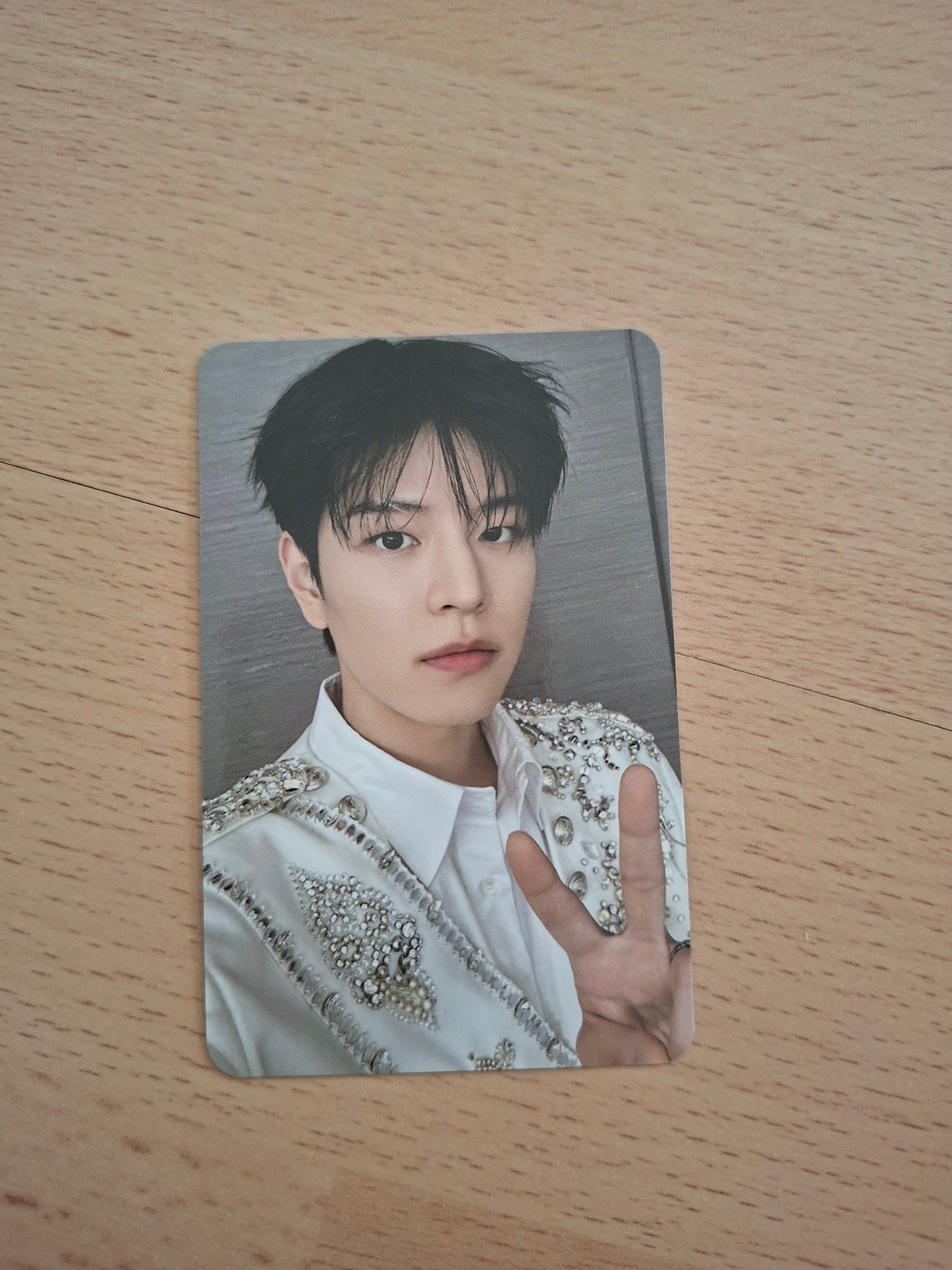 Stray Kids Dominate Experience CGV Photocards