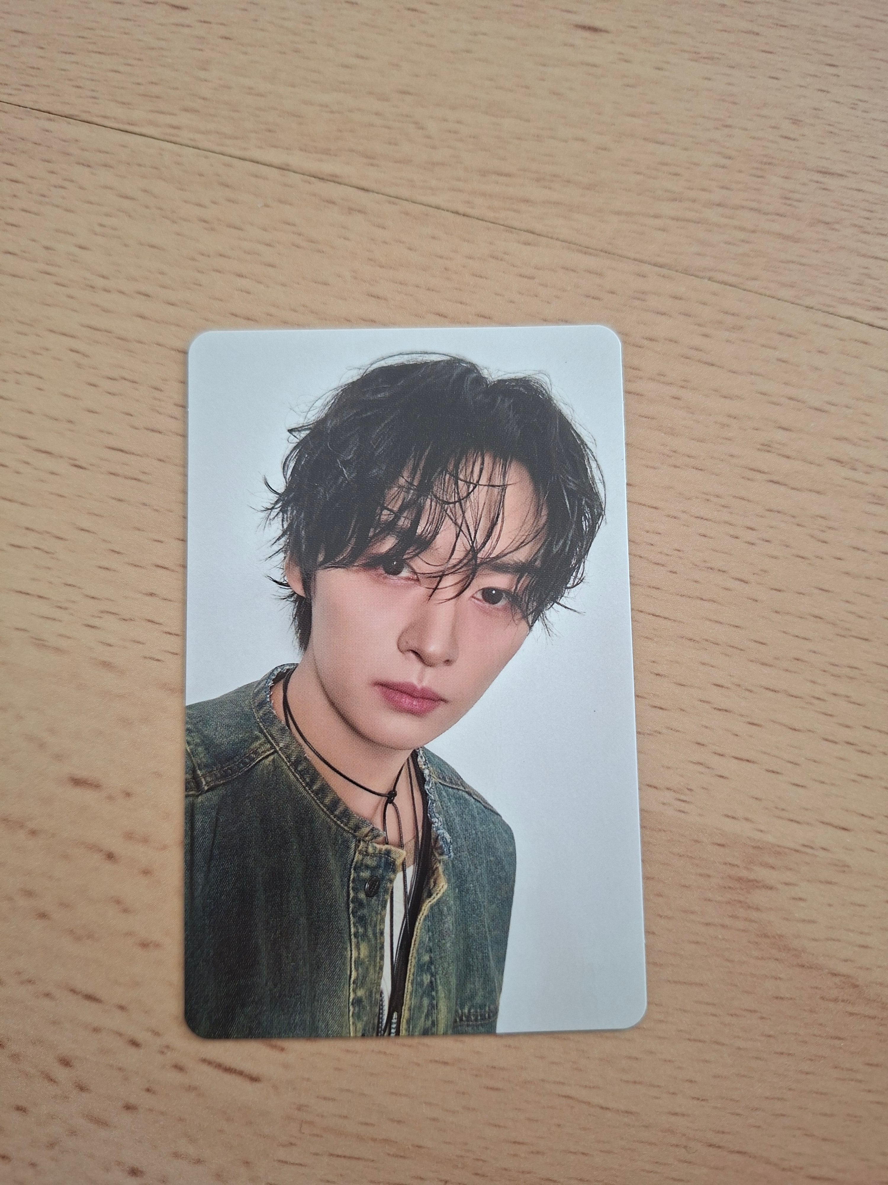 Stray Kids Hollow Regular Photocards