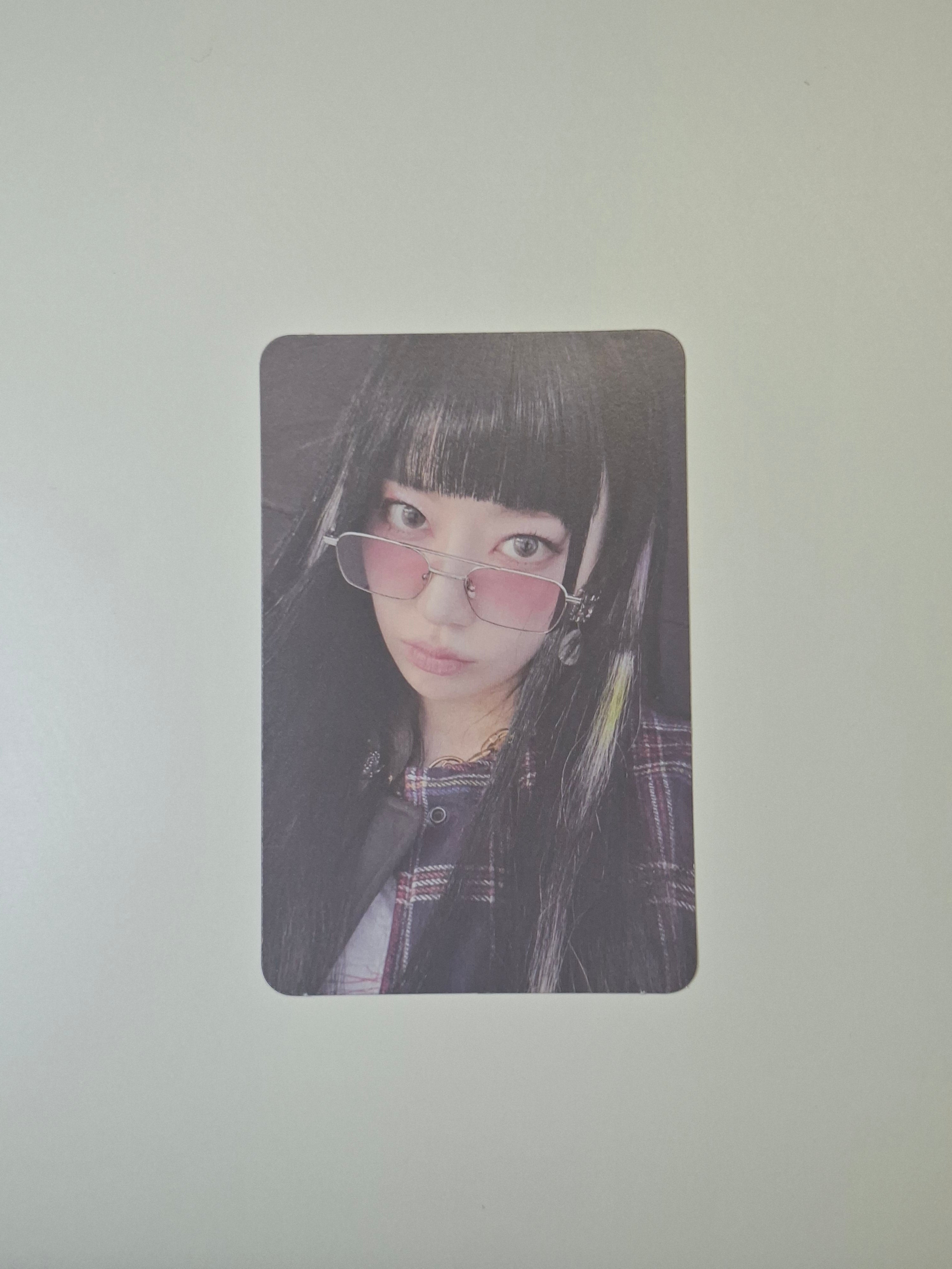 Lesserafim Easy Album Photocard