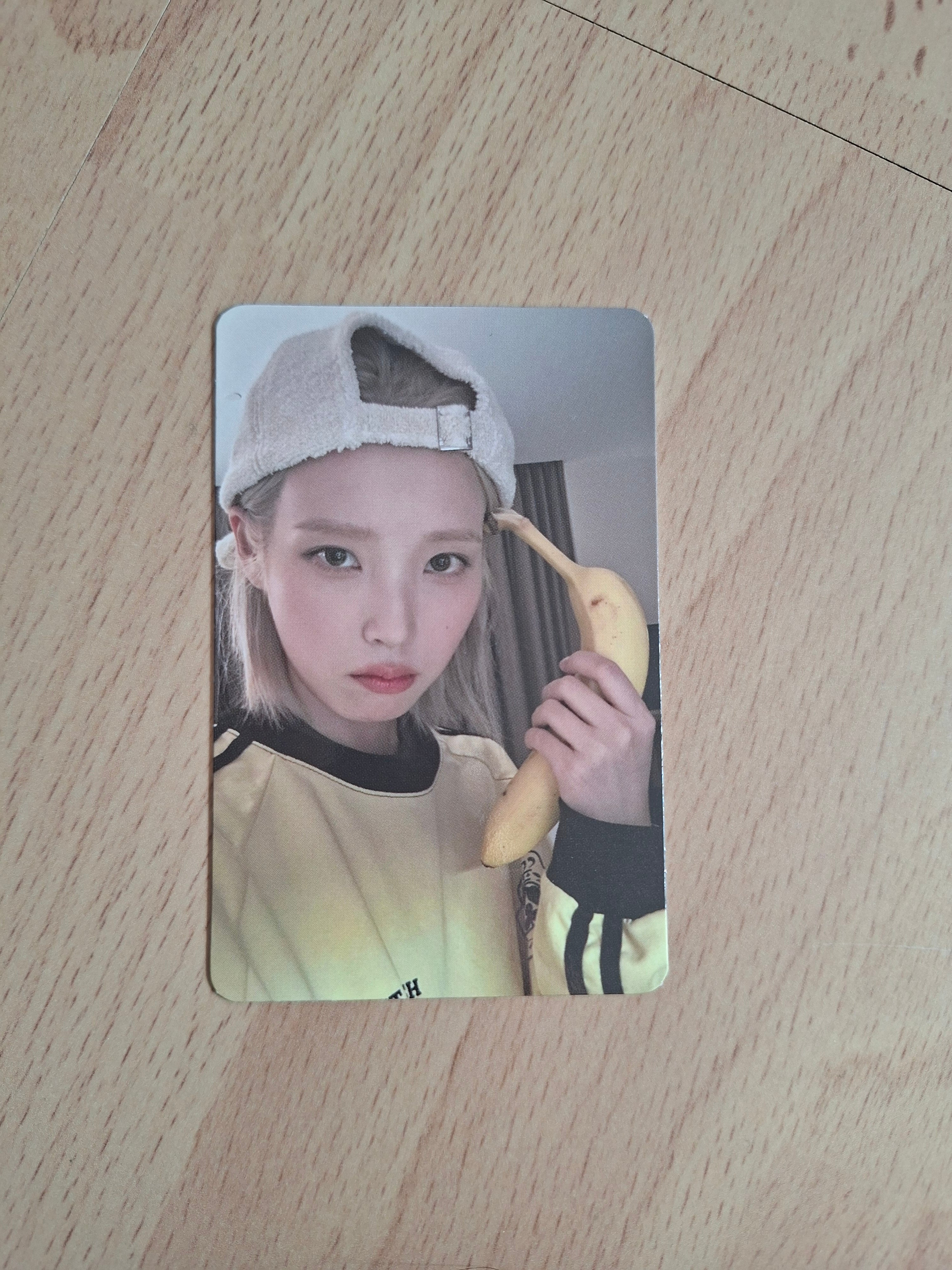 IU Concert Tin Photocard