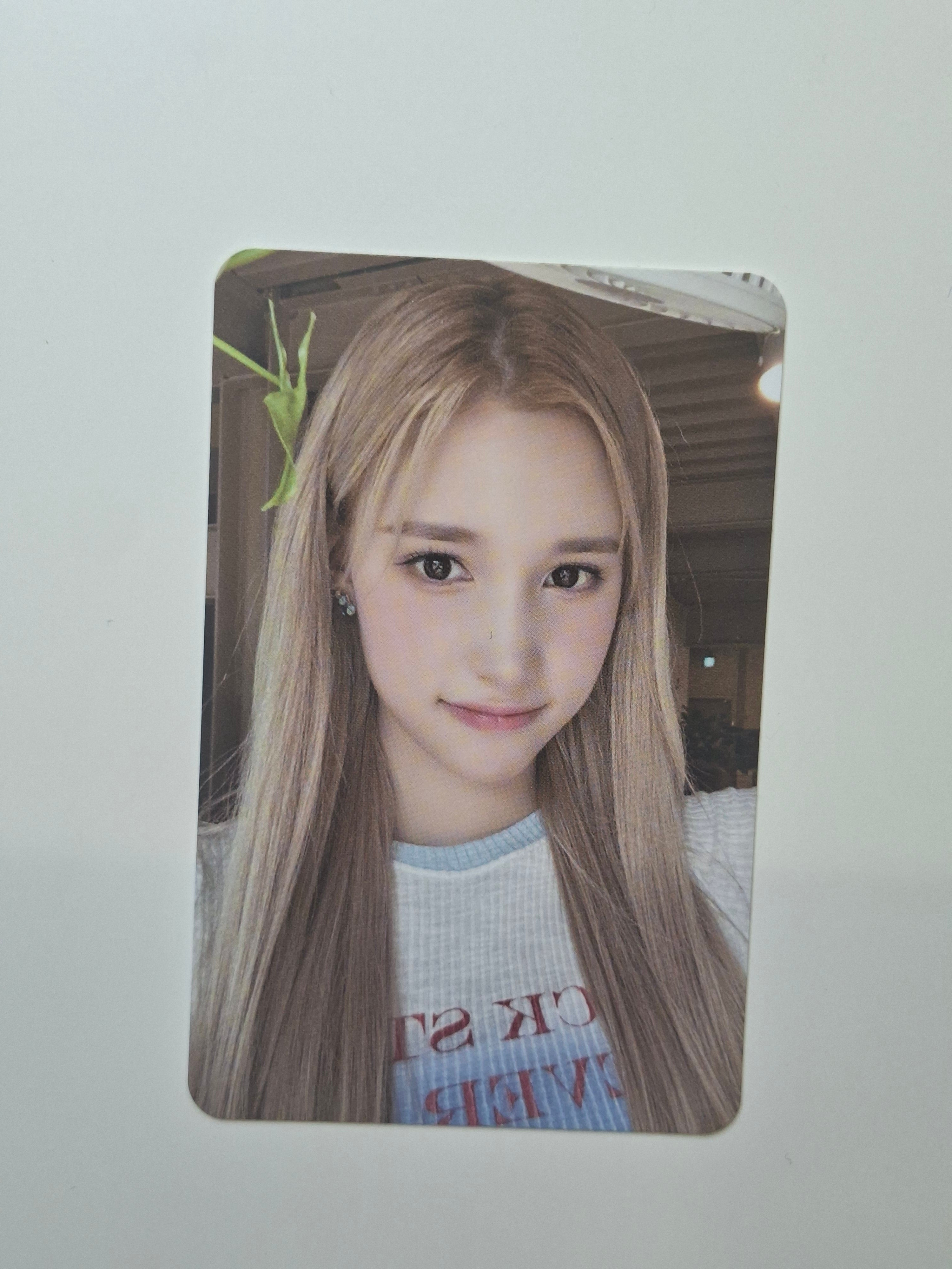 Kep1er Bahiyyih Magic Hour Preorder Photocard