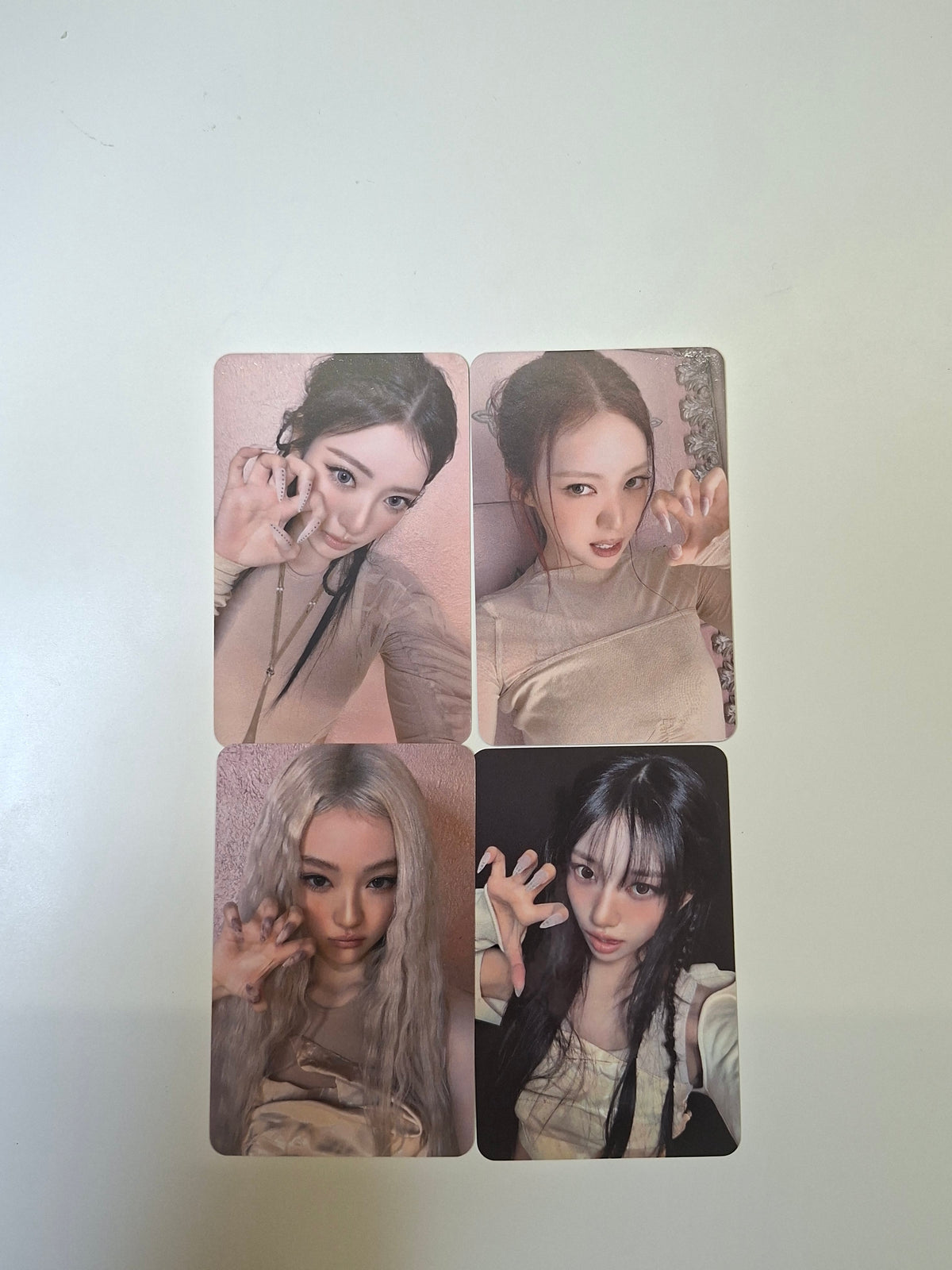 Meovv Bite Now Soundwave Pop up Photobook Lucky Draw