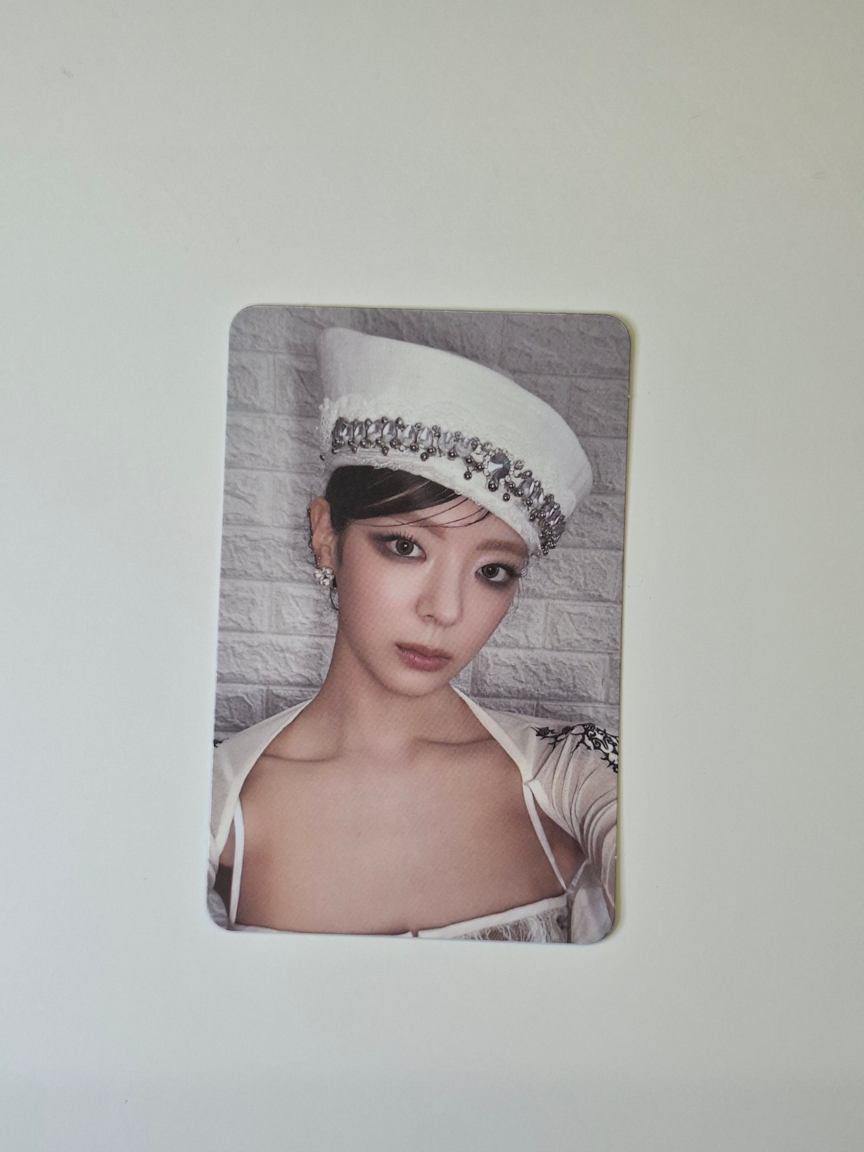 Motto Lia Album Photocard