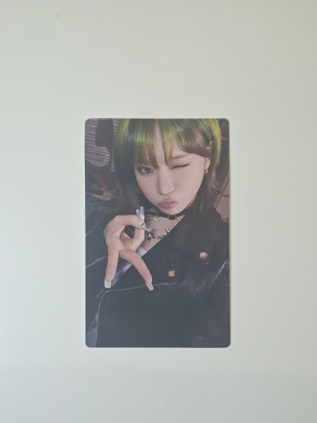 Lesserafim Different Album Photocard