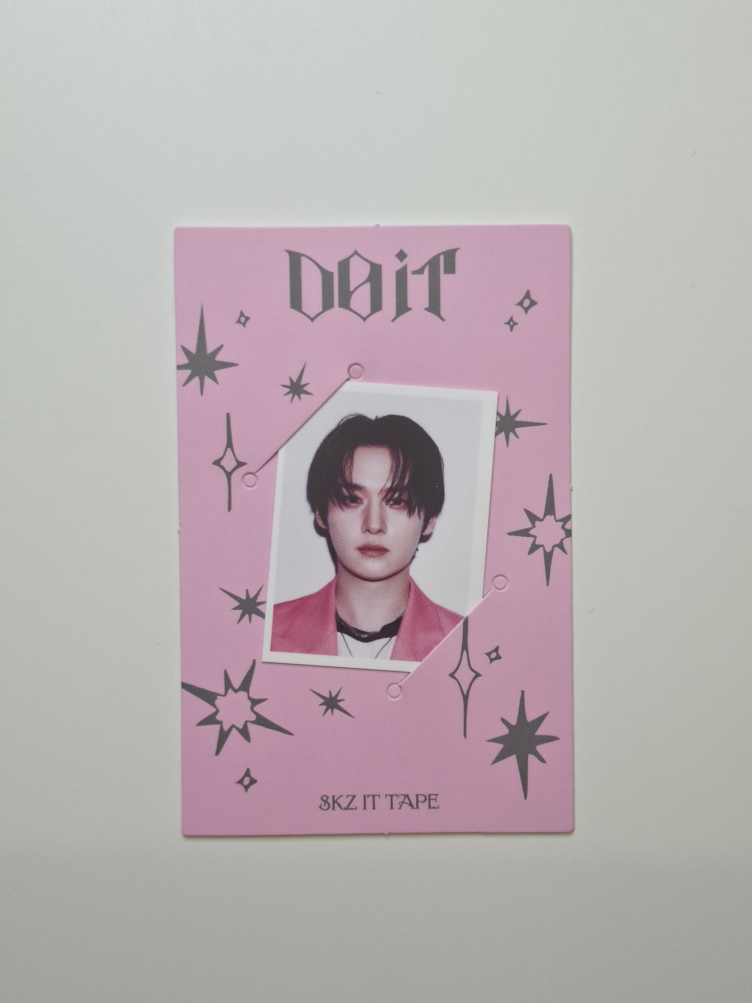 Stray Kids Lee Know Do it ID Card