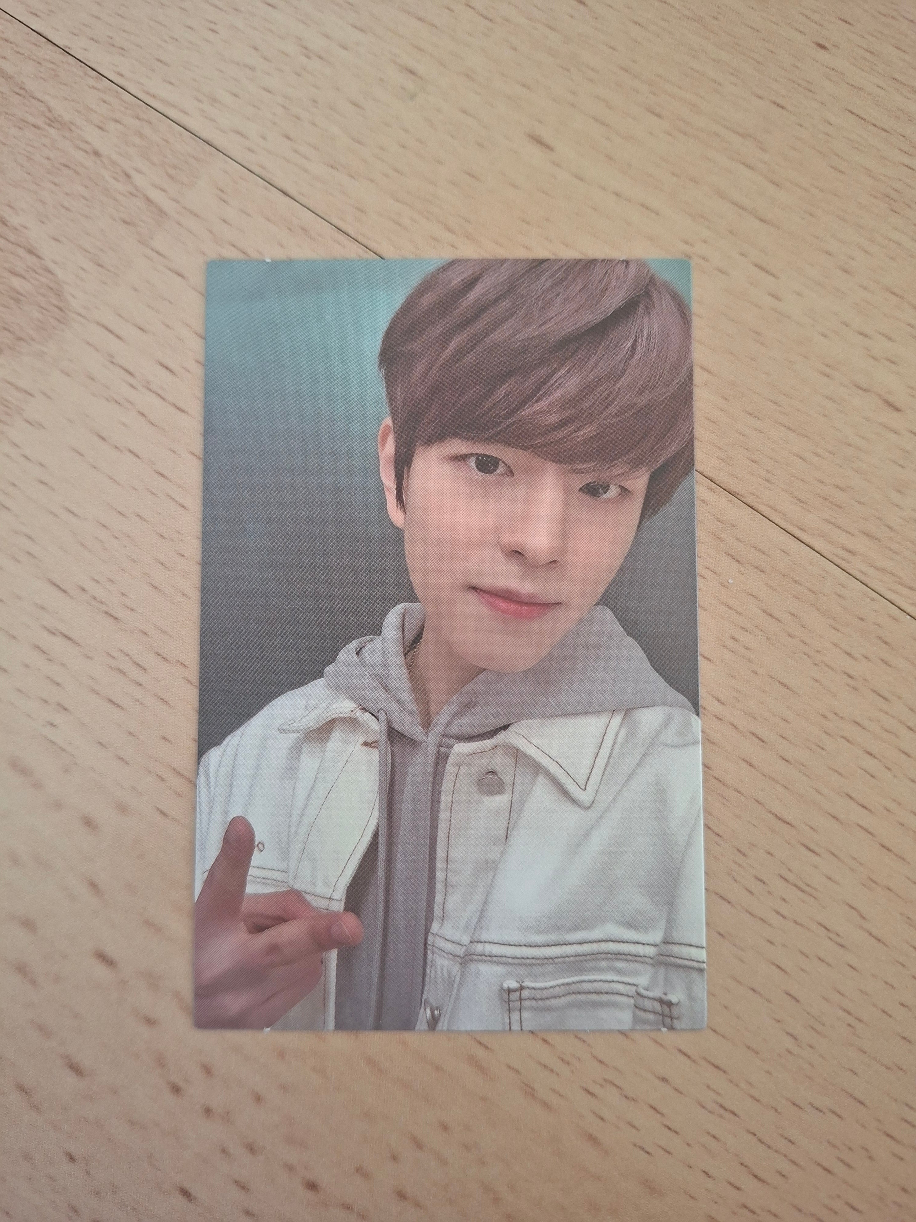 Stray Kids GO Live Album Photocards