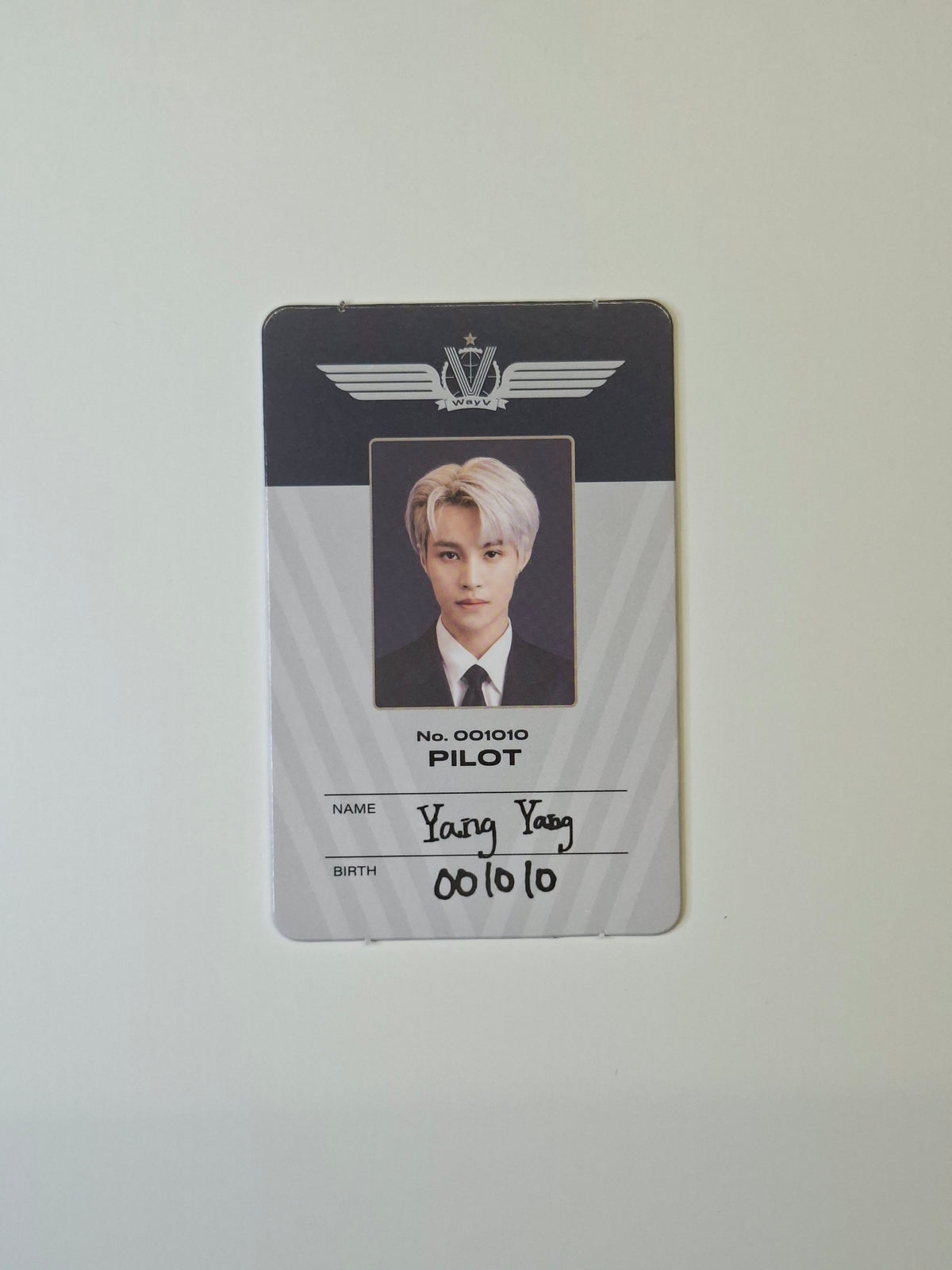WayV Seasons Greetings 2022 YangYang ID