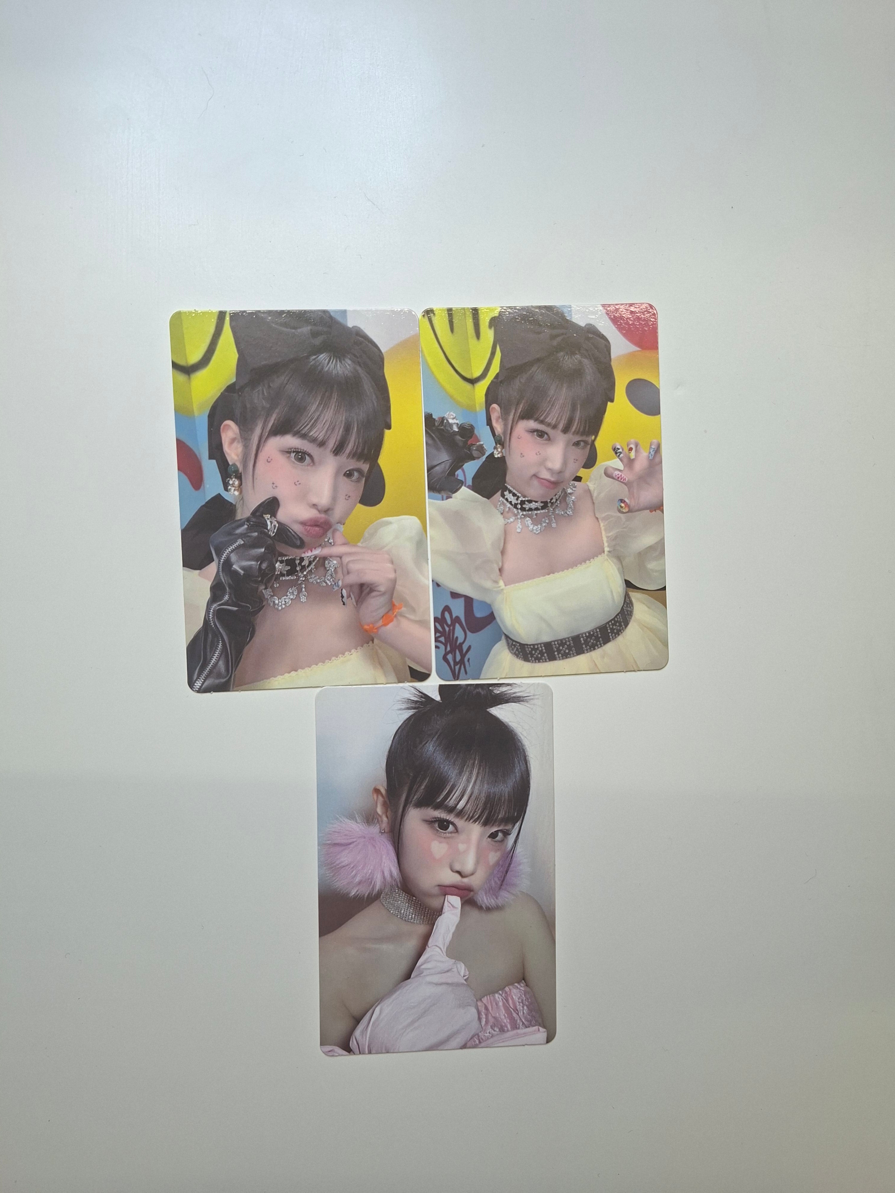 Yena Smiley Smile Version Album Photocard