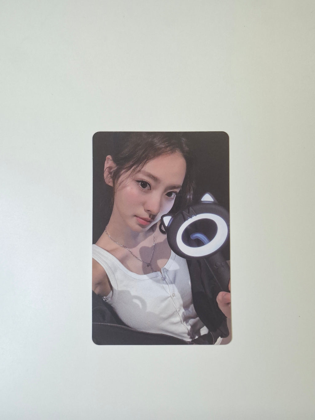 Meovv Lightstick Photocard