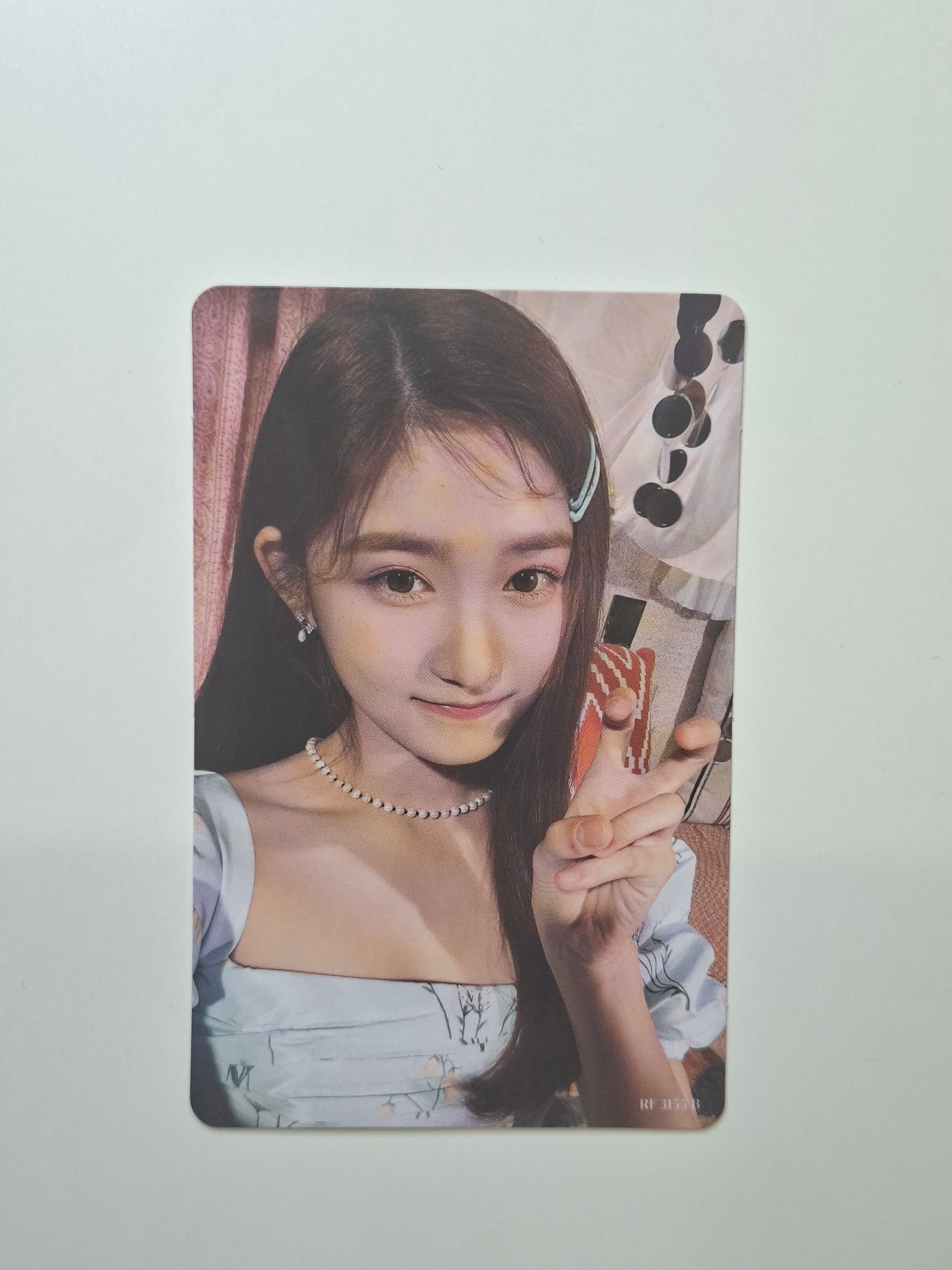 Ive Eleven Japanese Ver Leeseo Album Photocard