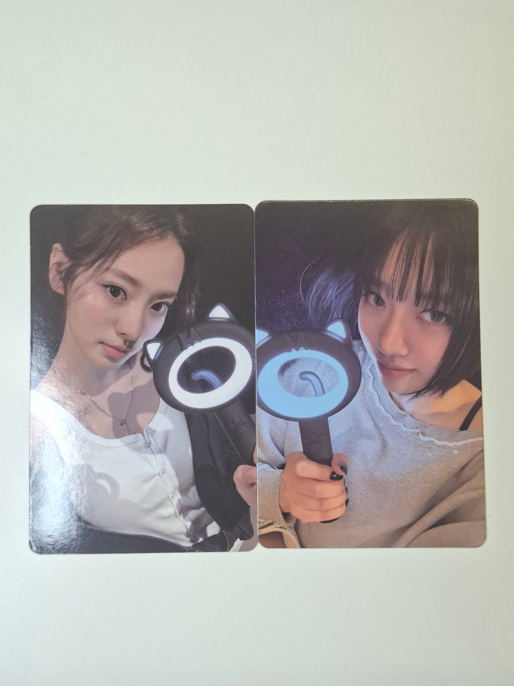 Meovv Lightstick Photocard