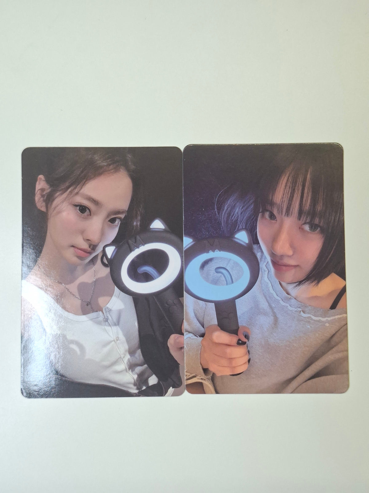 Meovv Lightstick Photocard