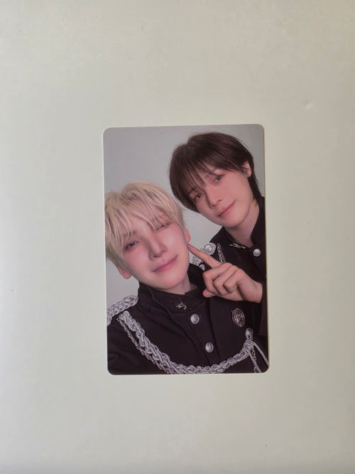 &Team We on Fire Unit Photocard