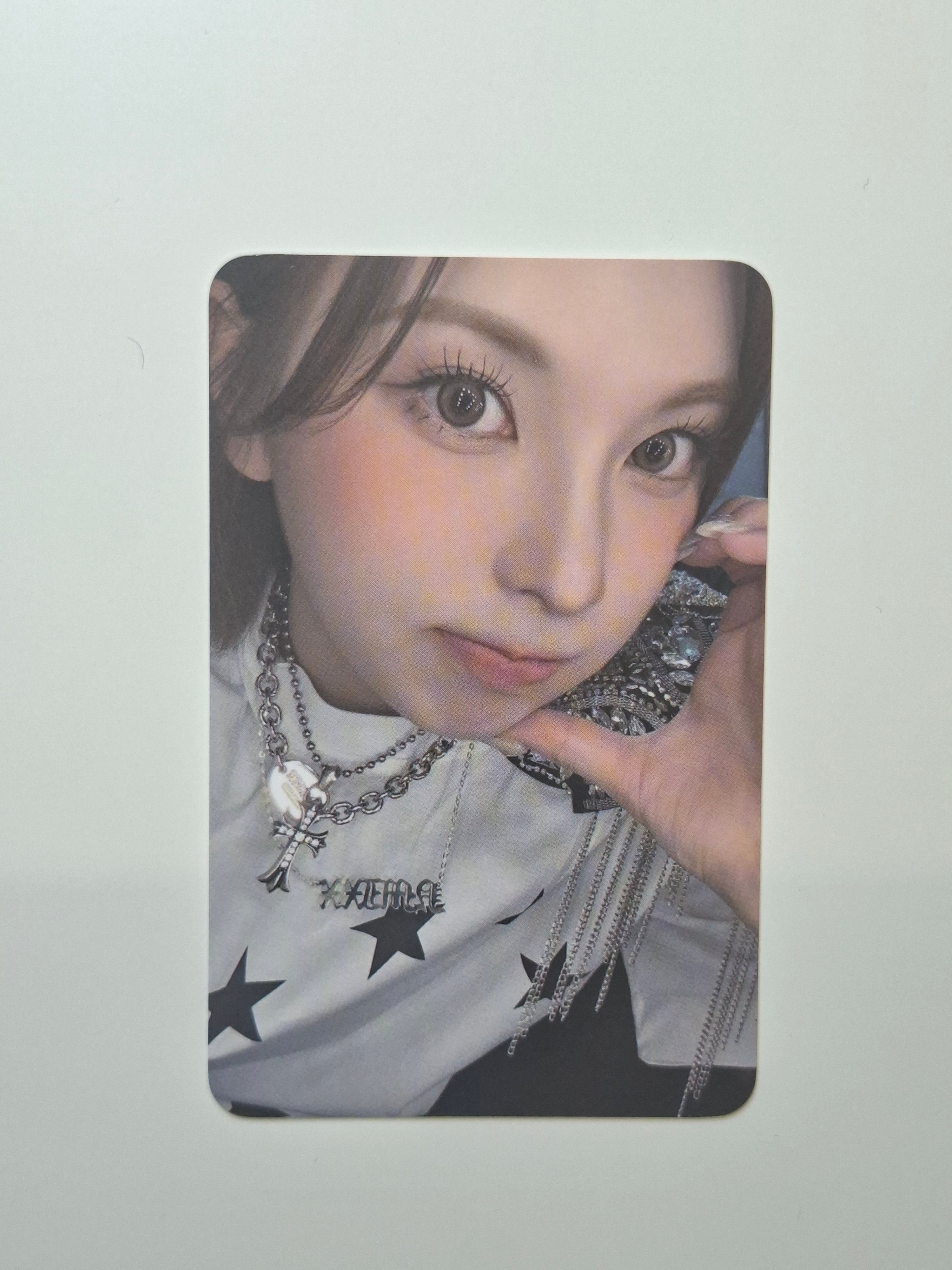 Nmixx Fe304: Break Deco Kit Photocard