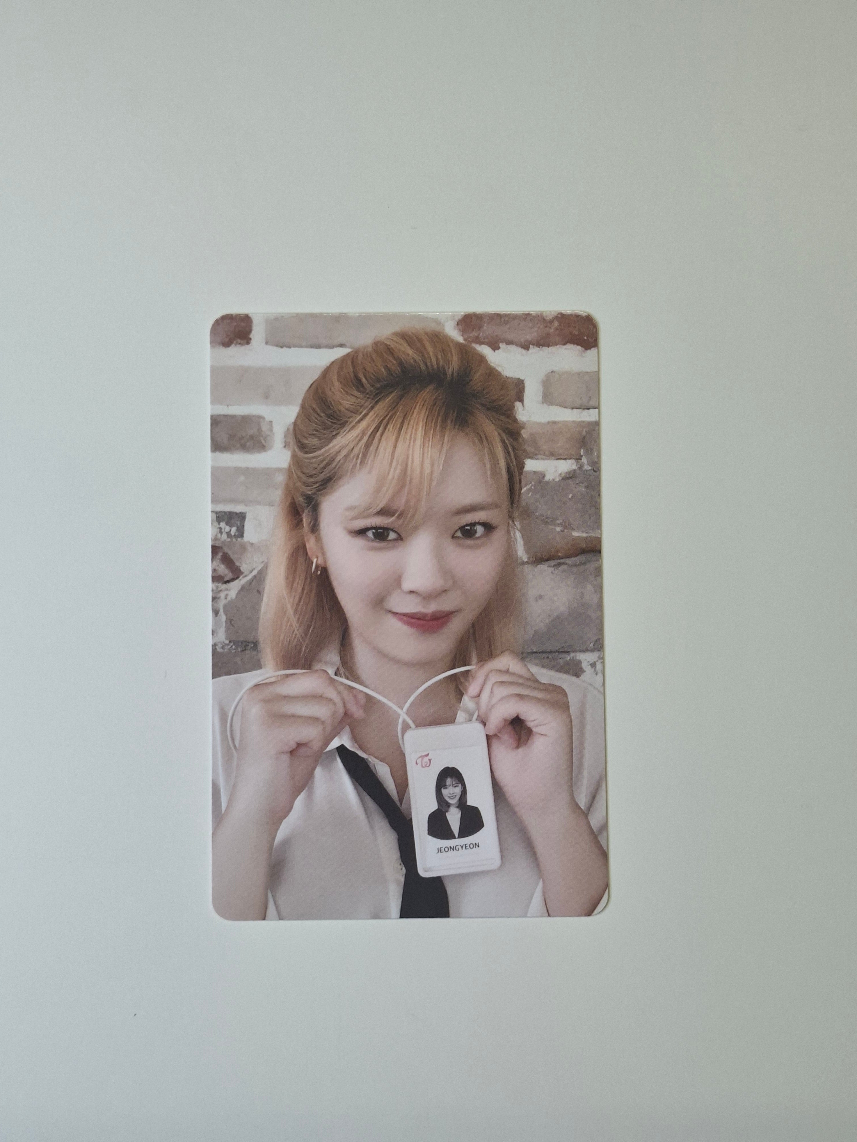 Twice Japan Seasons Greetings Jeongyeon Photocard