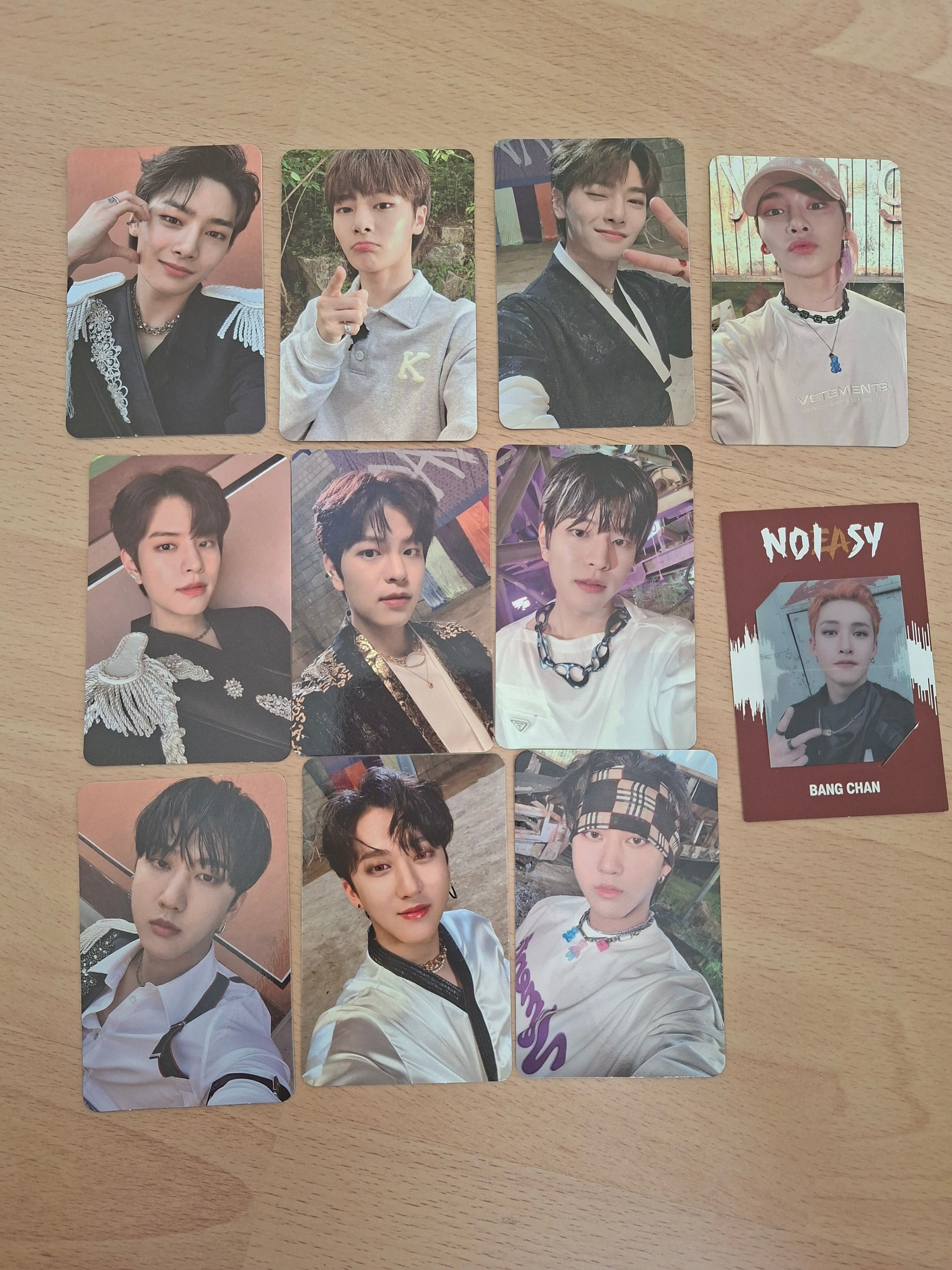 Stray Kids Noeasy Album Photocards