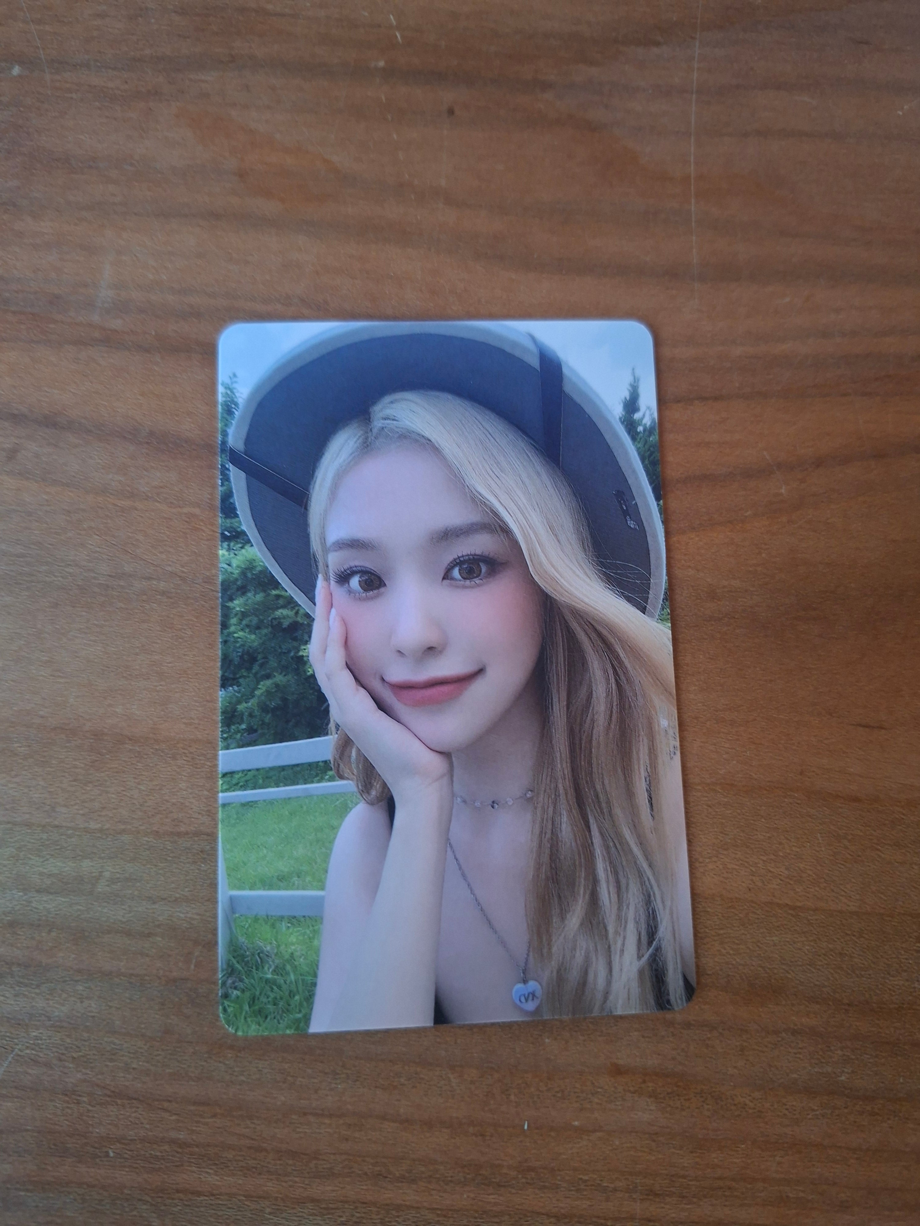 Dreamcatcher Dream Quest Photobook Photocard