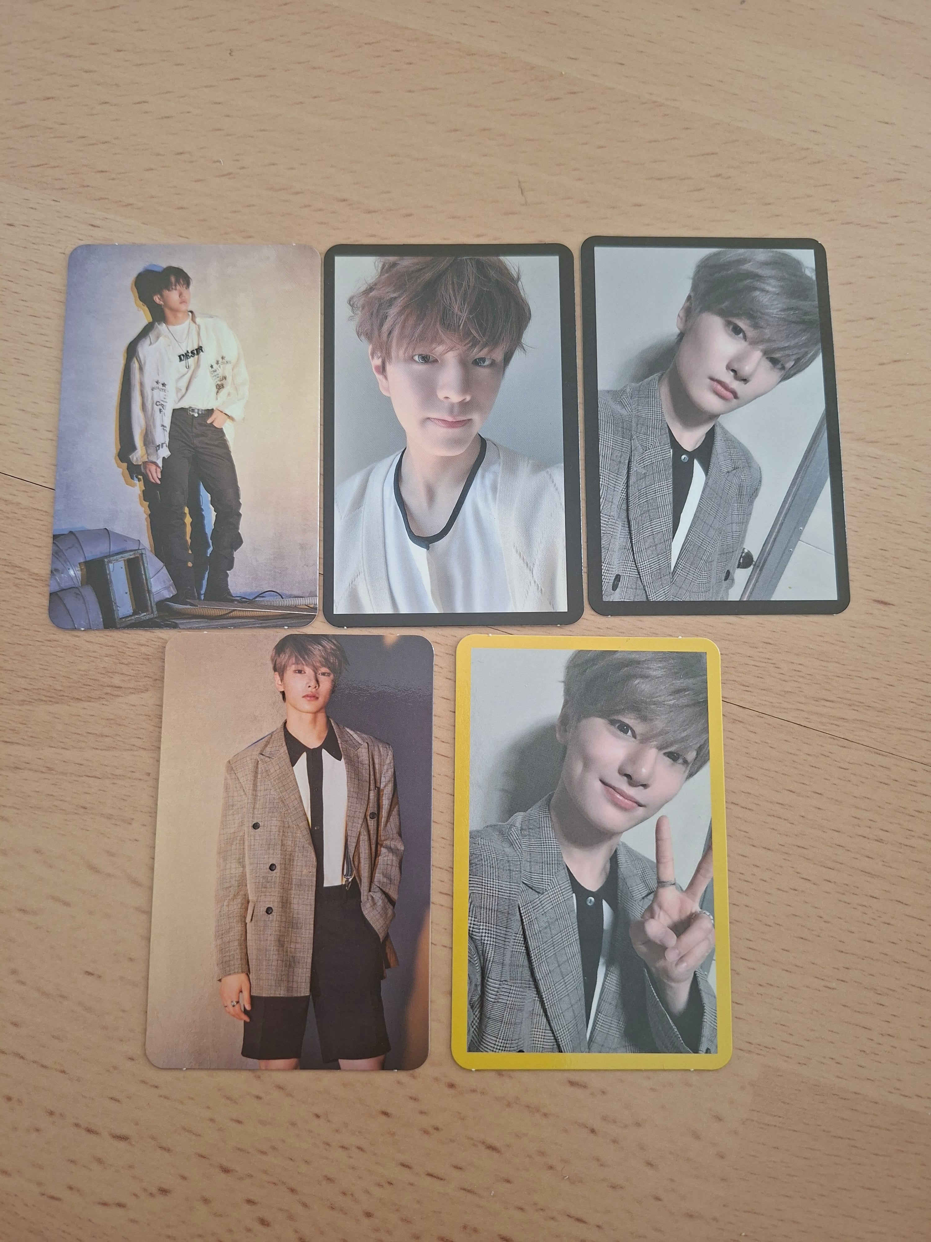 Stray Kids Yellow Wood Album Photocards