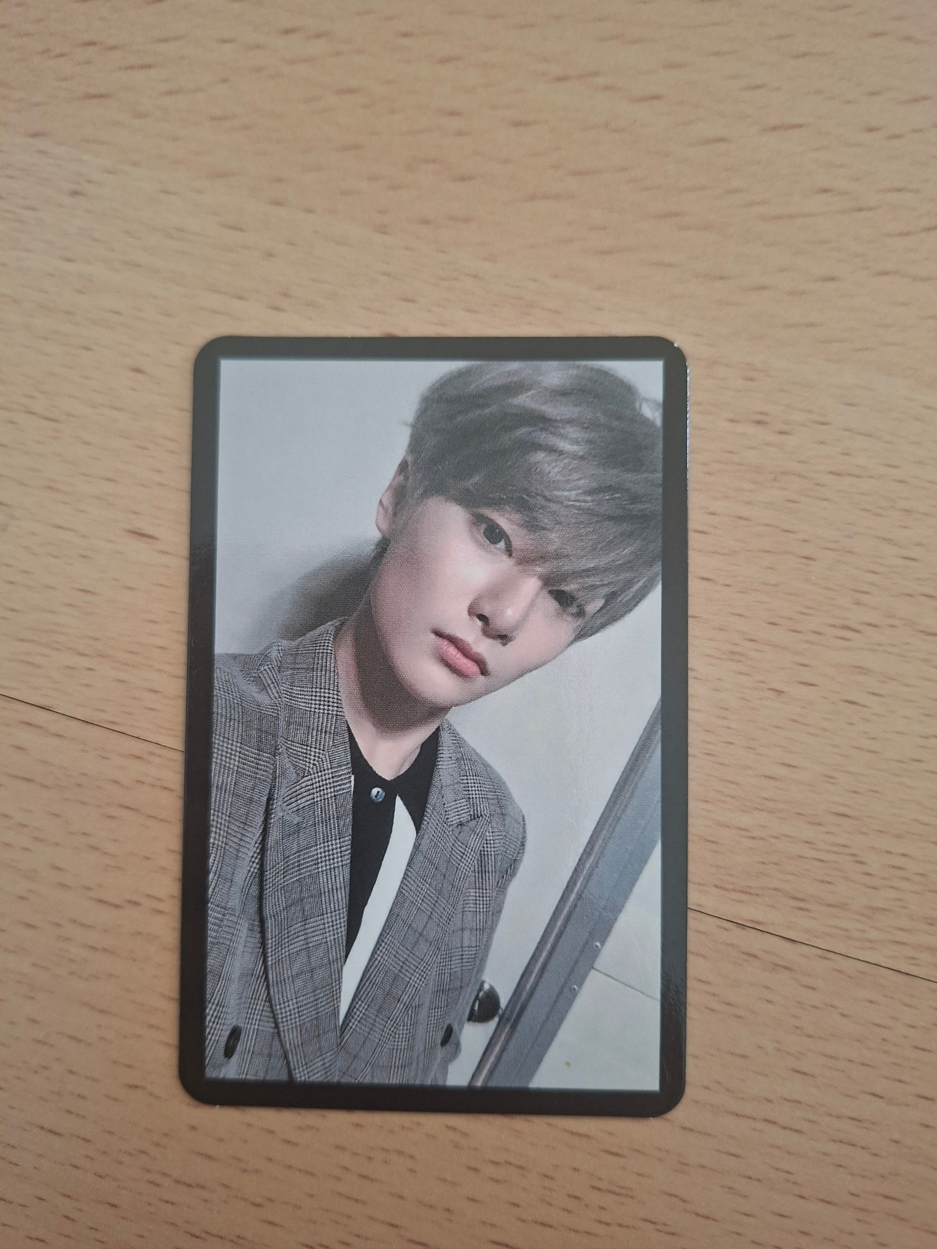 Stray Kids Yellow Wood Album Photocards