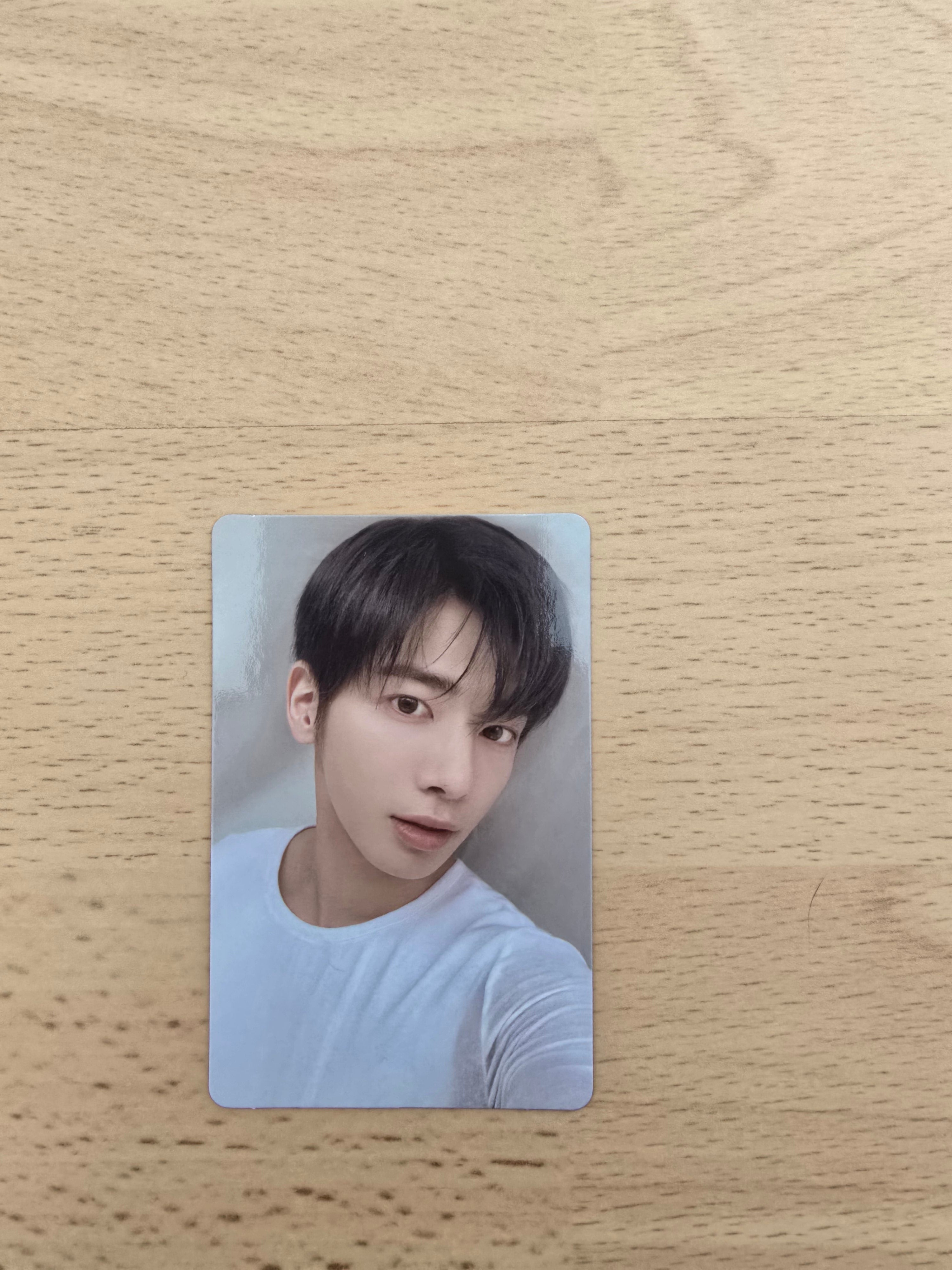 TXT Thursday's Child Album Photocards