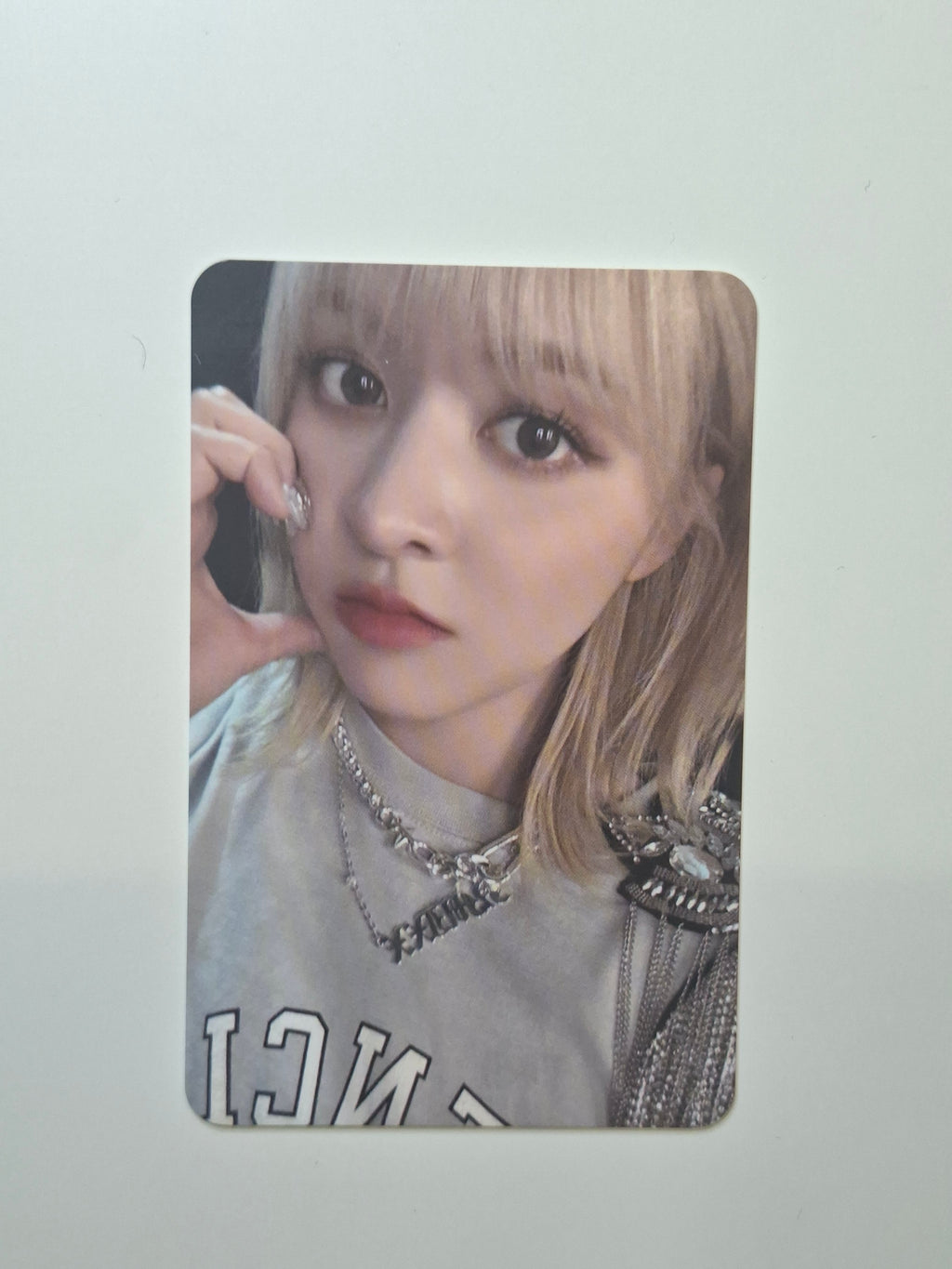 Nmixx Fe304: Break Deco Kit Photocard
