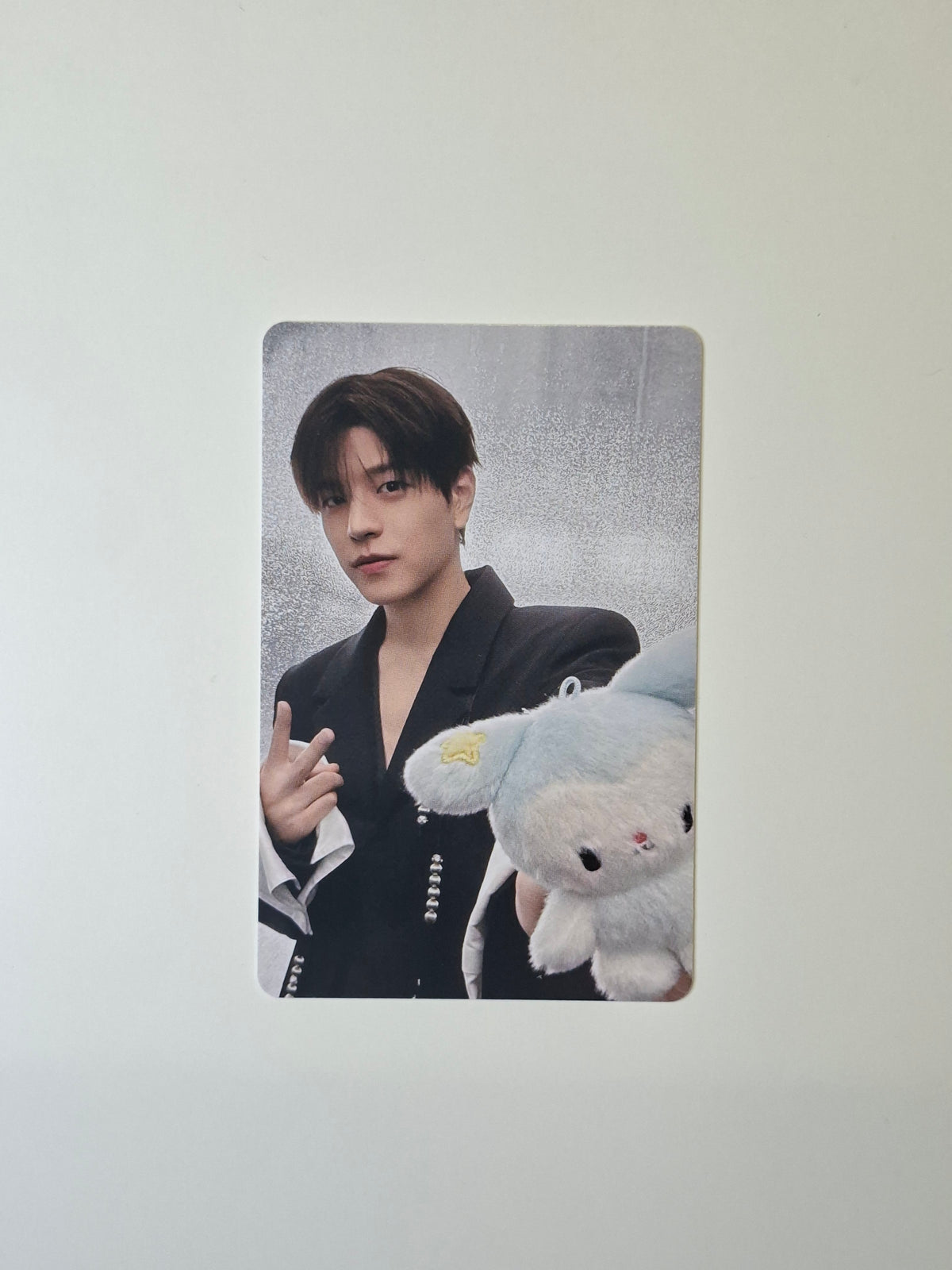 Stray Kids Run it Offline Merch Benefit
