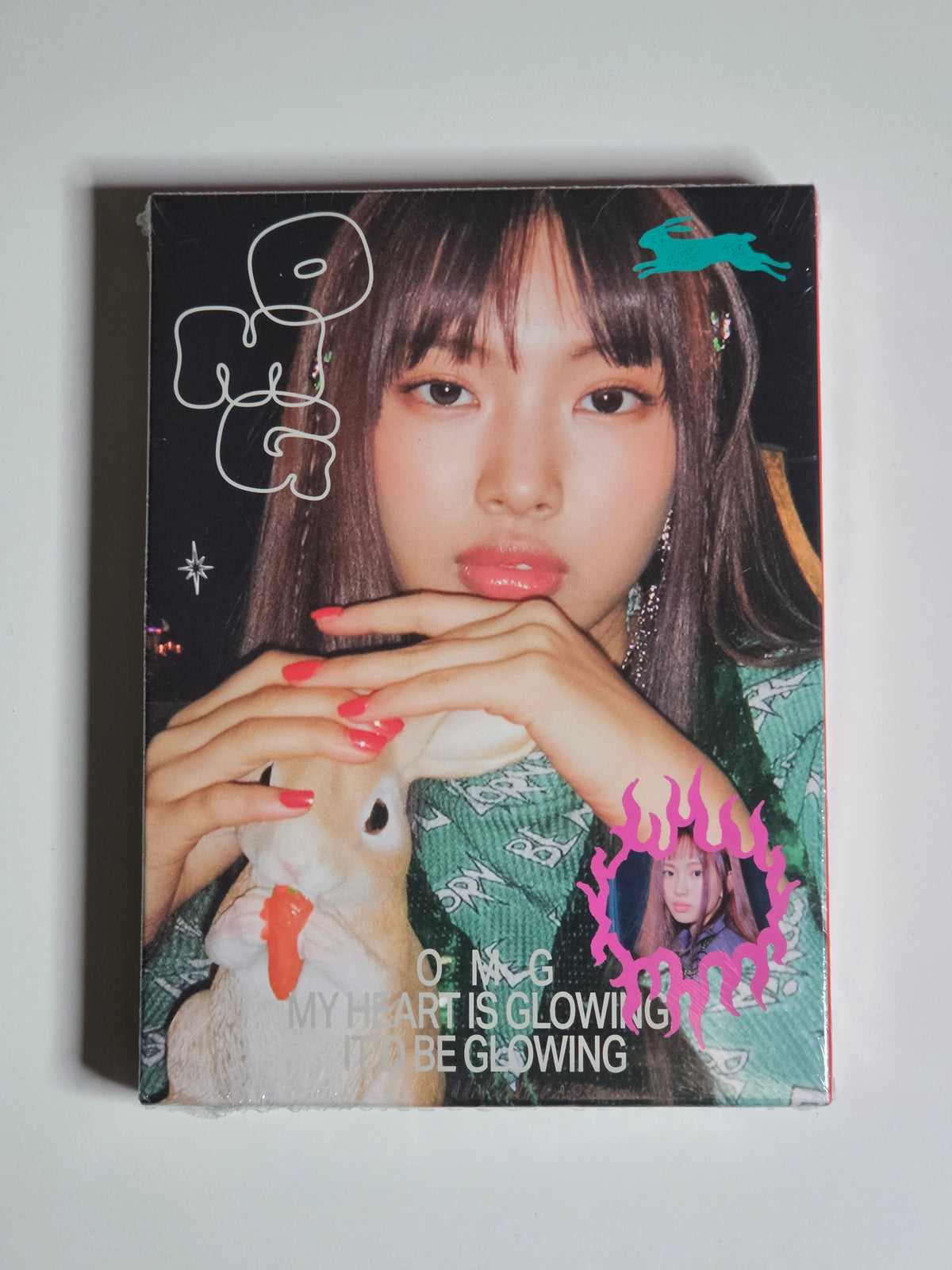 NewJeans OMG Album Message Card Version