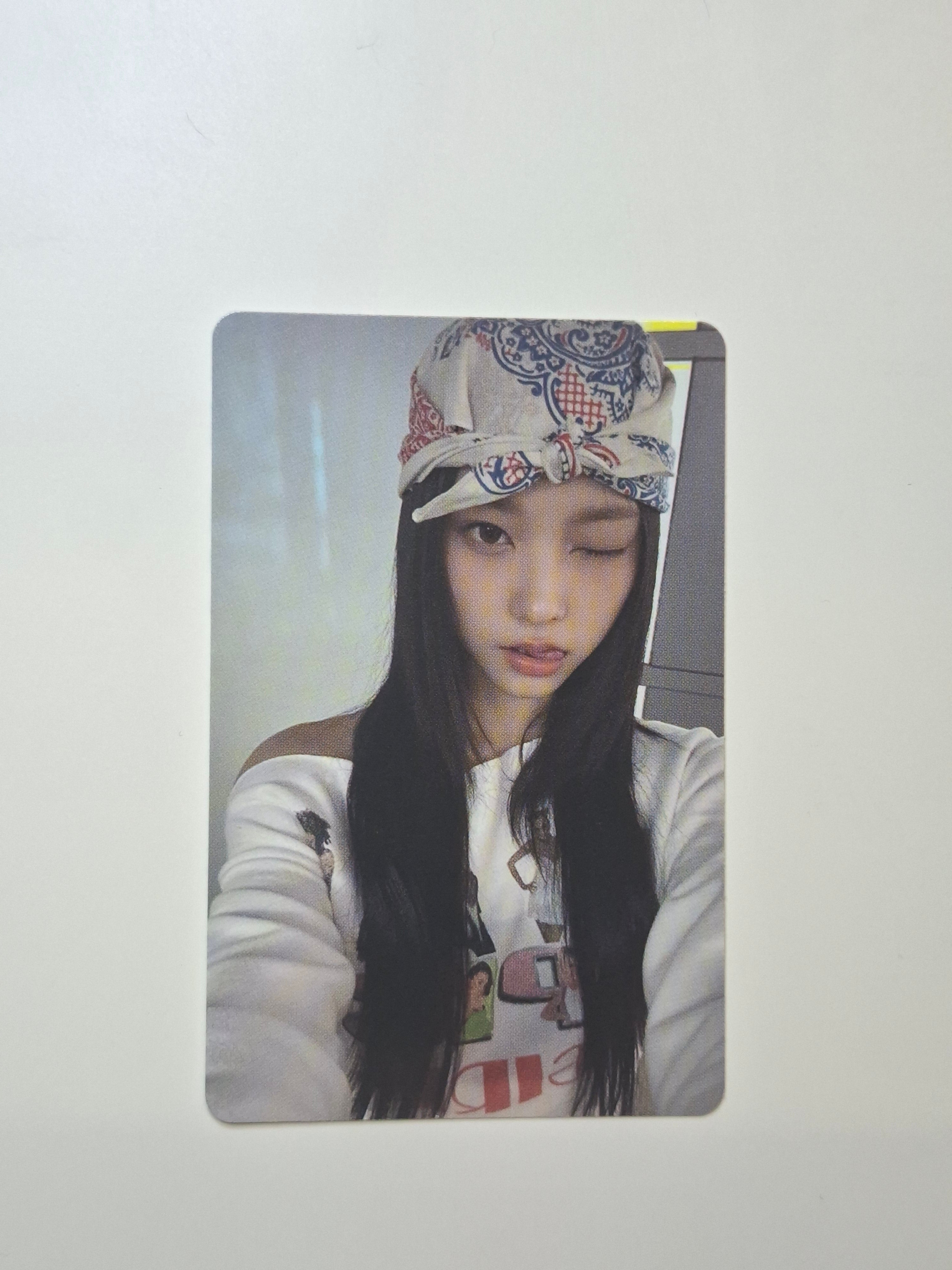 NewJeans Line Friends Pop up Photocard