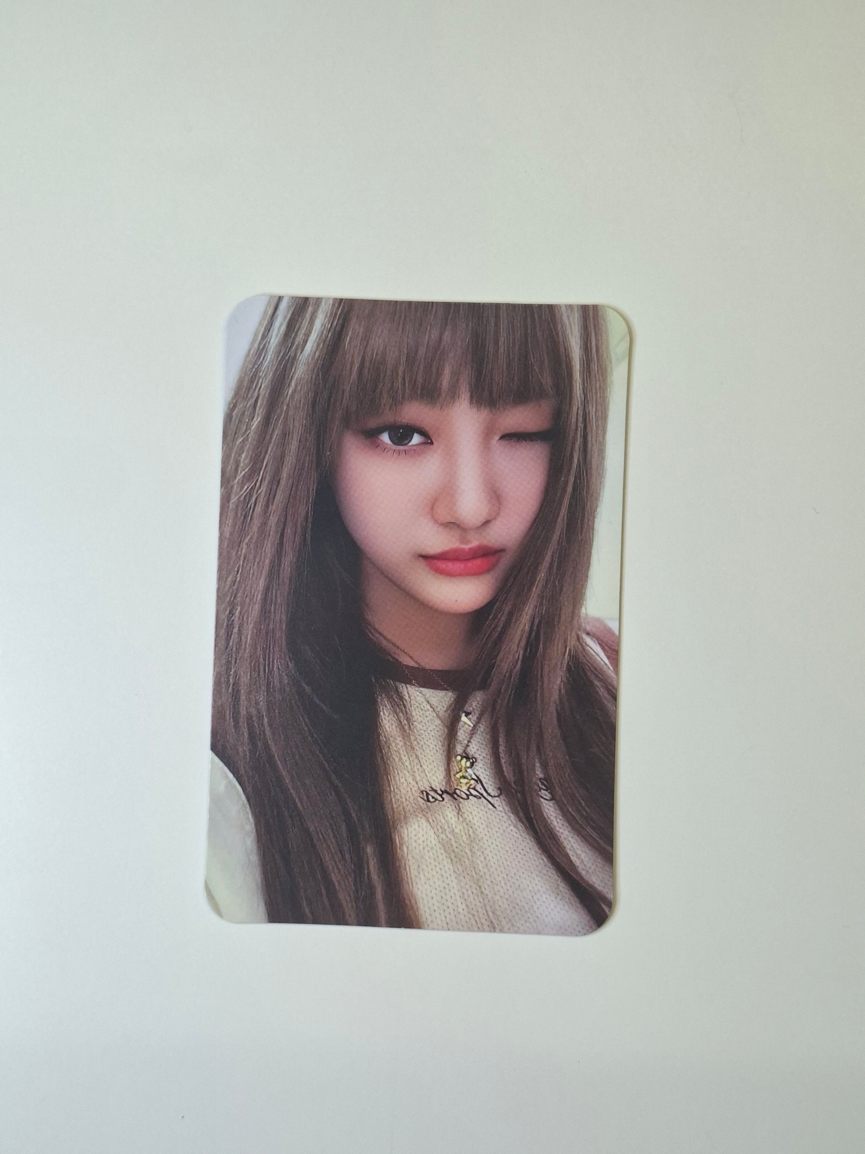 Aespa Ningning Seasons Greetings 2023 Holiday Pack Photocard
