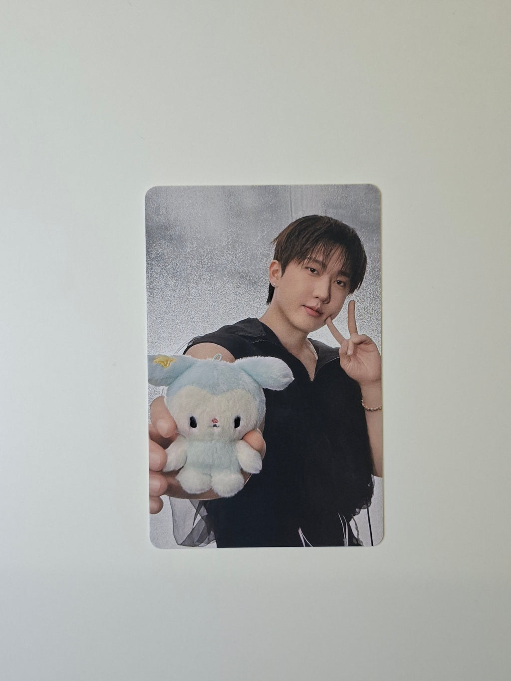 Stray Kids Run it Offline Merch Benefit