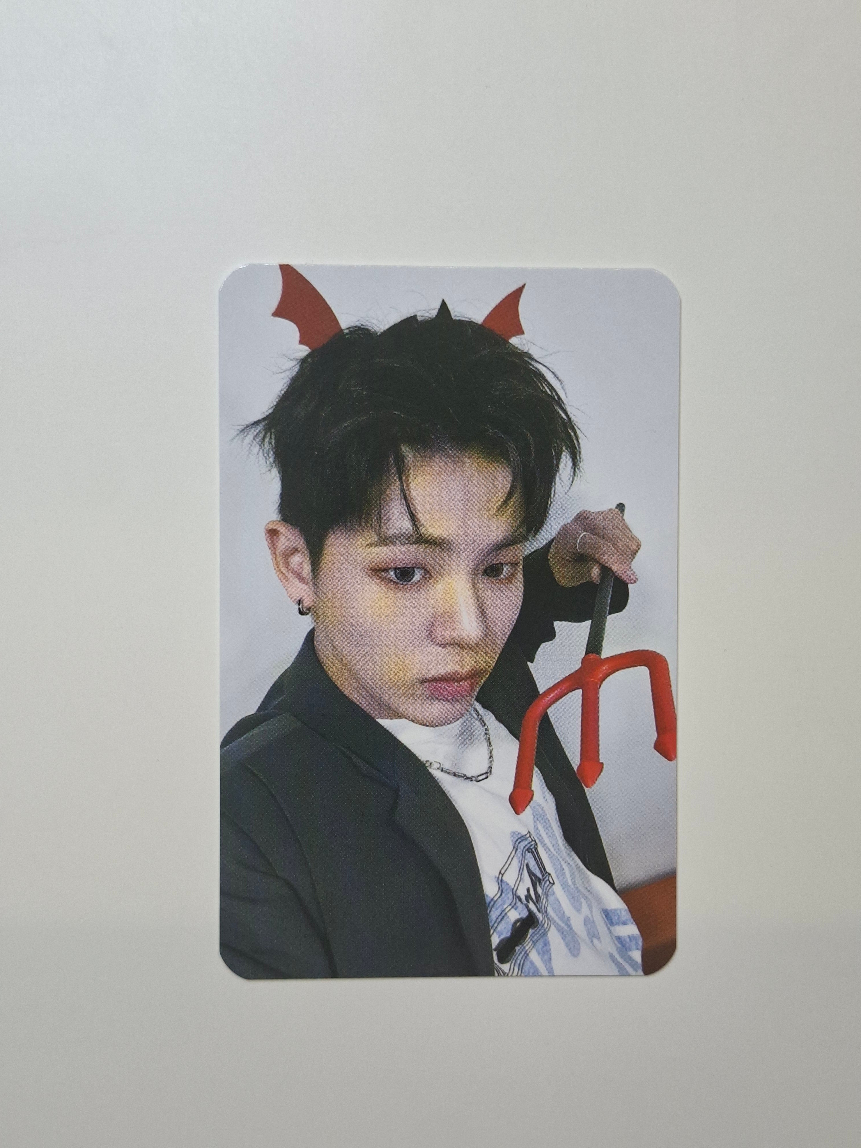 Evnne Un: Seen Kpopstore Photocard