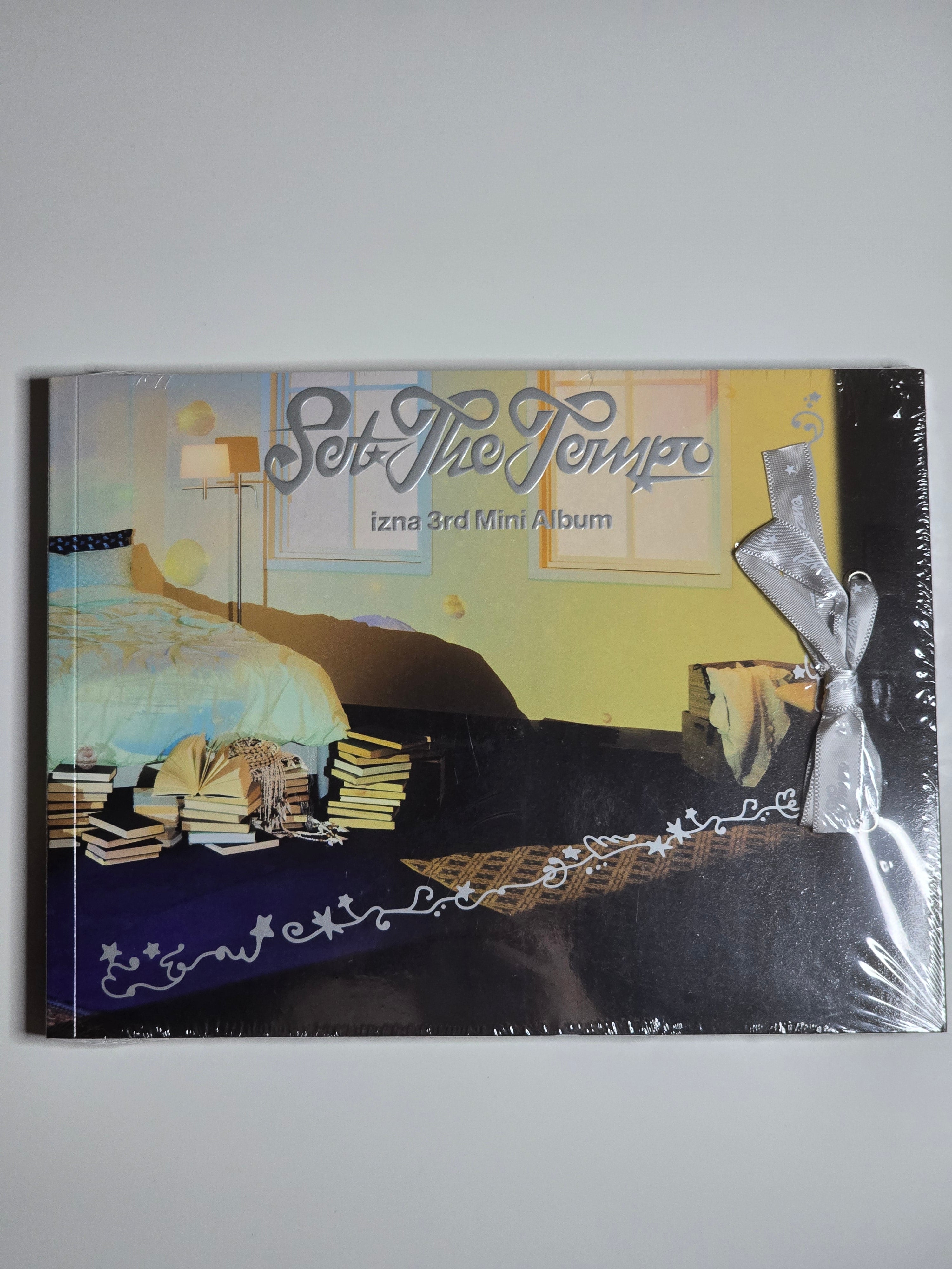 Izna Set the Tempo Photobook Version