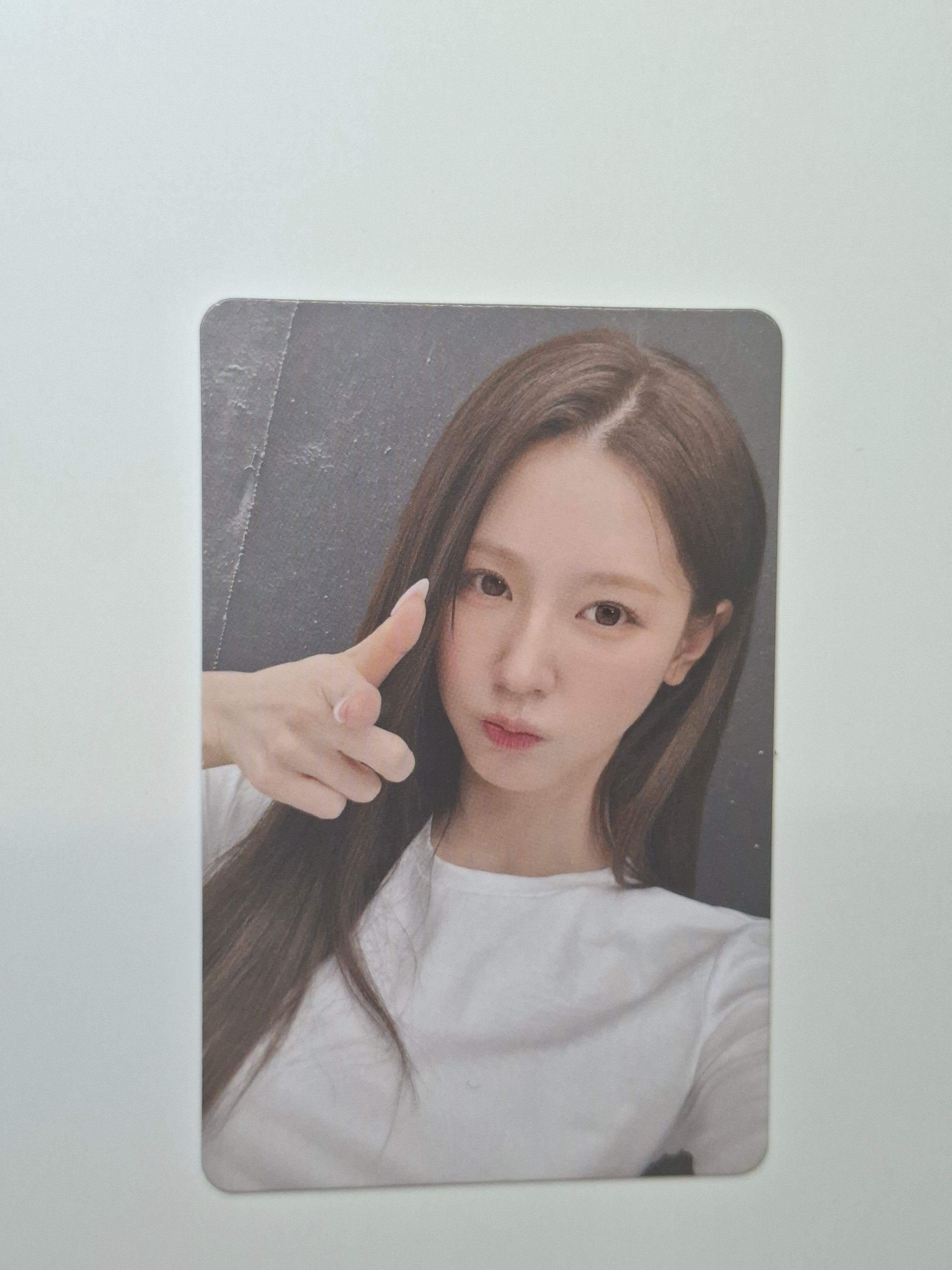 I-dle KFC Collab Photocard