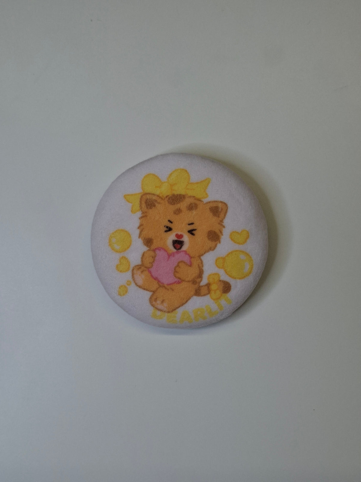 Illit Dearlit Can Badge