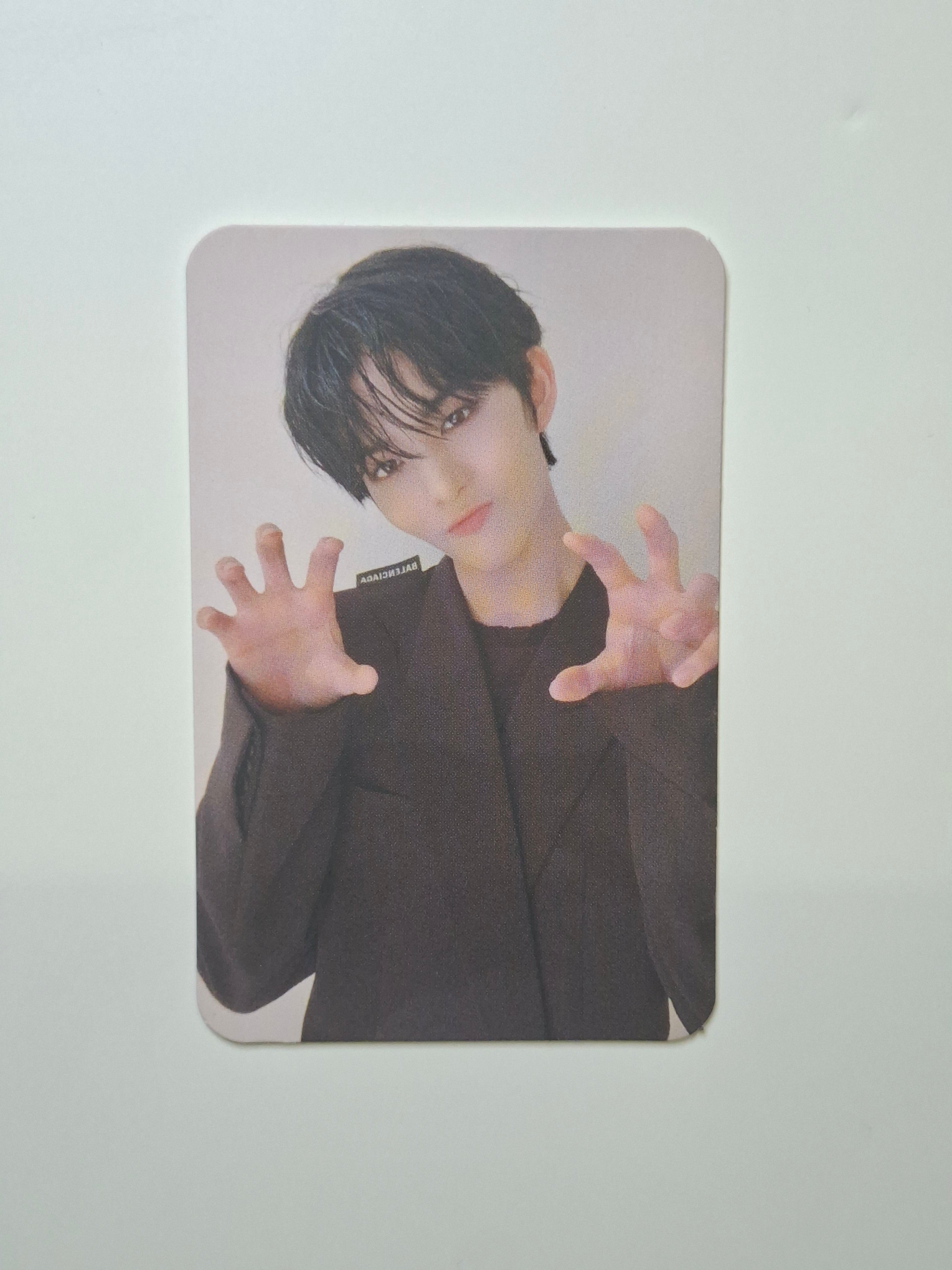 CIX Album Photocard