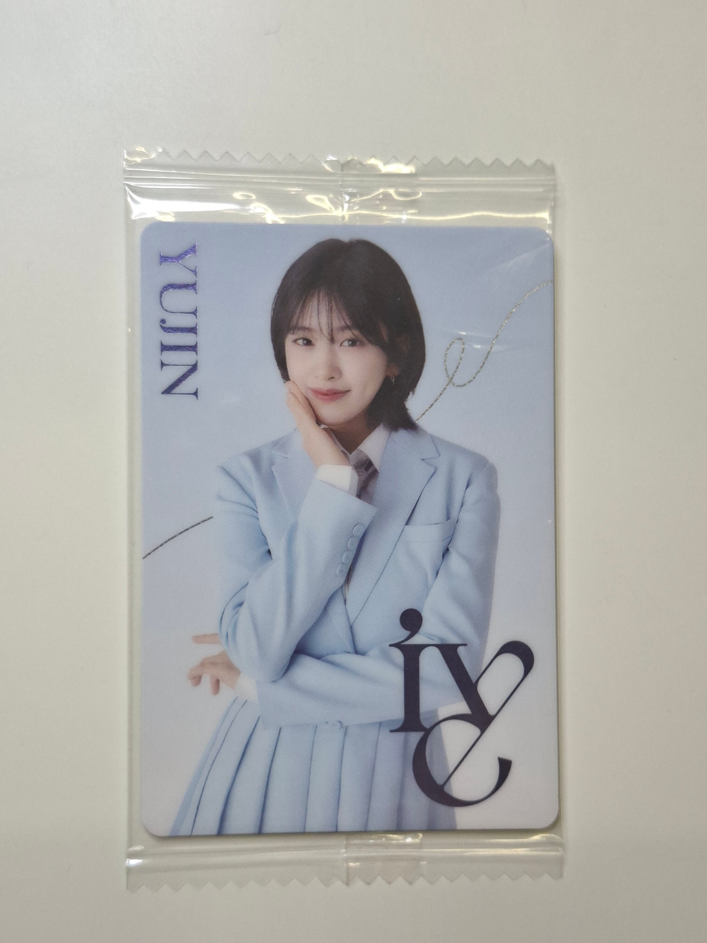 Ive Japanese Wafer Photocard